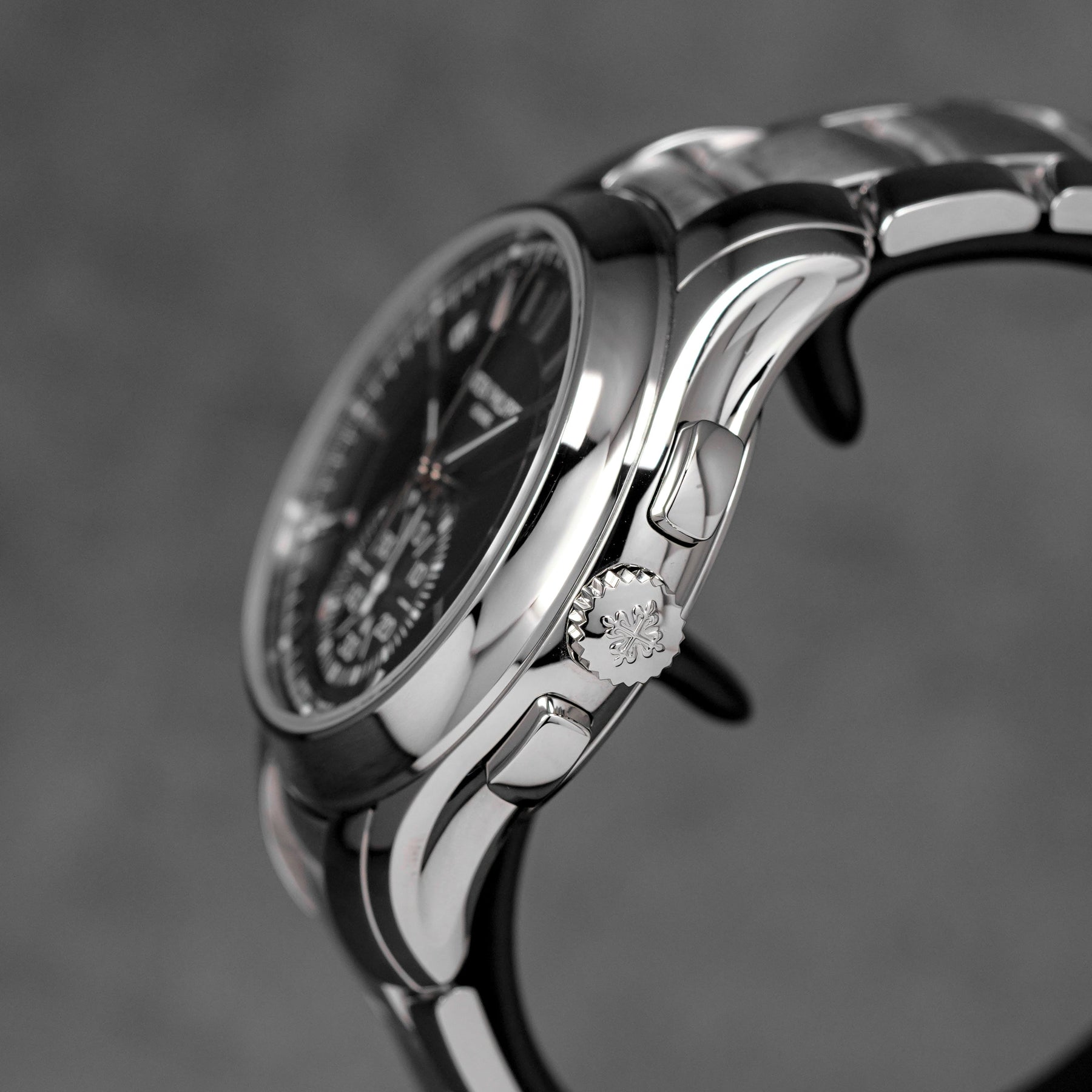 Harga Patek Philippe Complication 5905/1a Olive