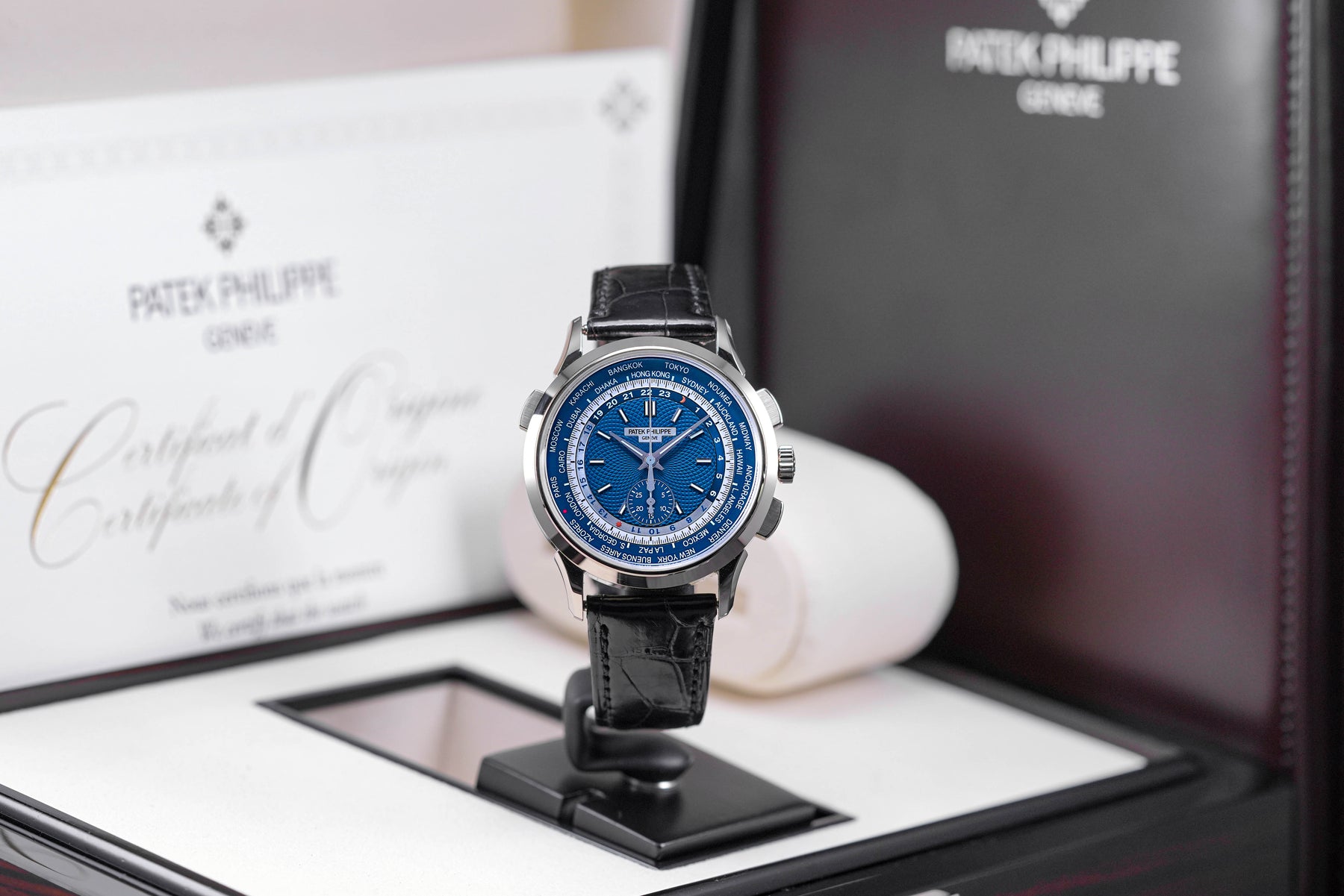 Complications 5930G
