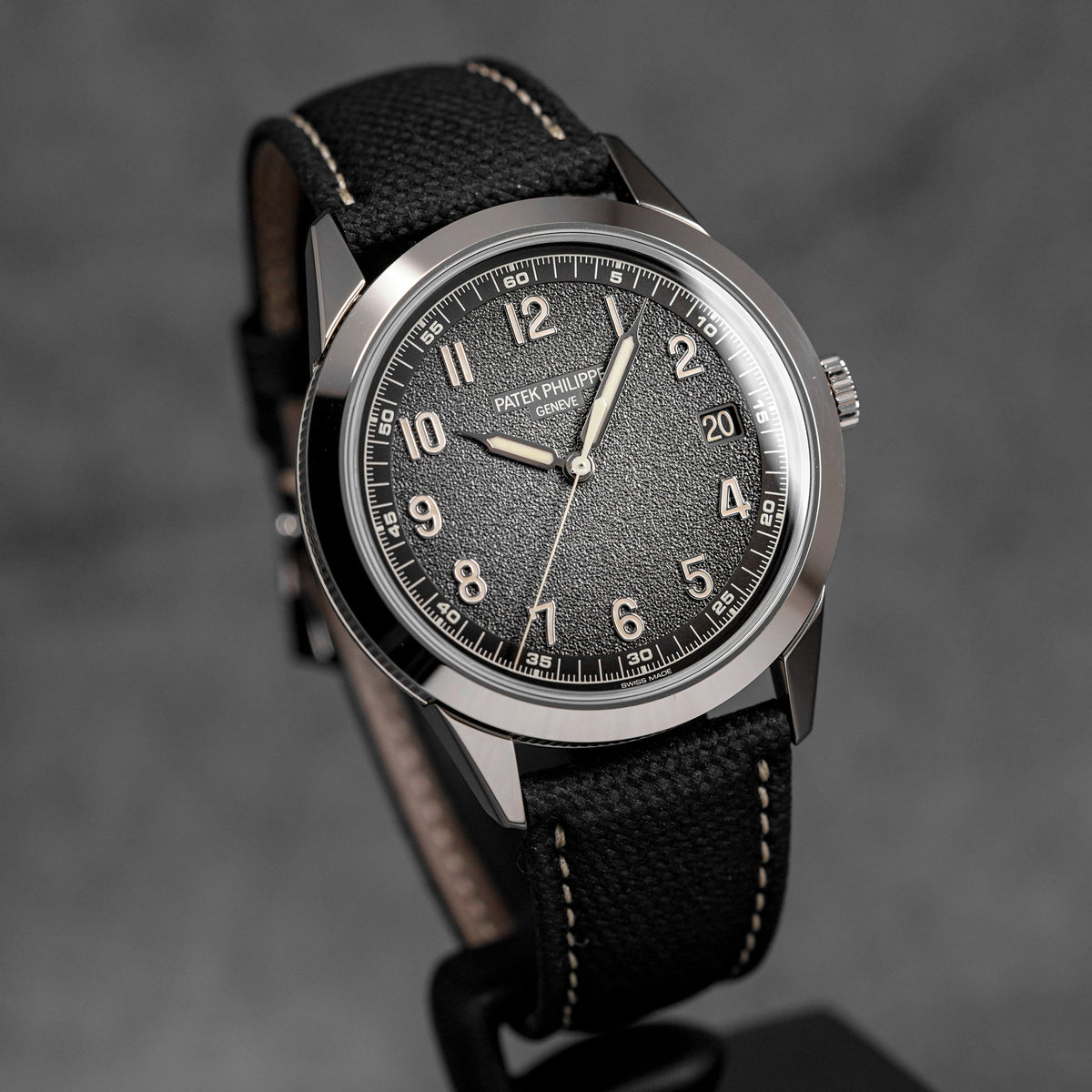 CALATRAVA 5226G WHITEGOLD CHARCOAL GRAY DIAL (2025)