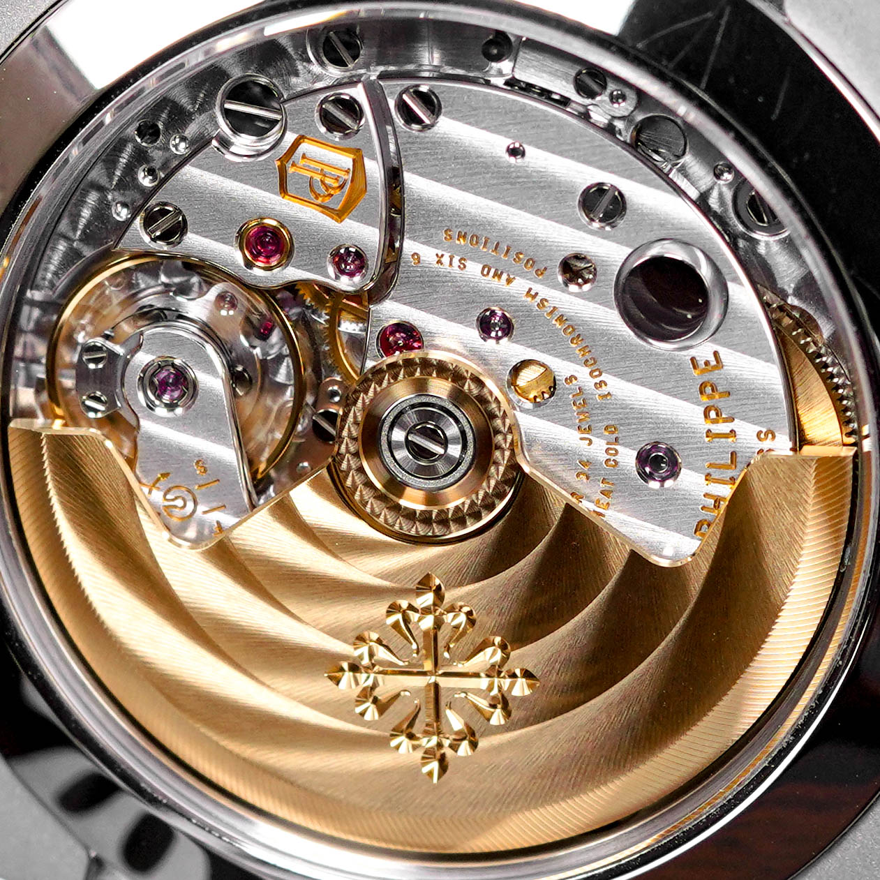 NAUTILUS 5726A ANNUAL CALENDAR MOONPHASE (2020)
