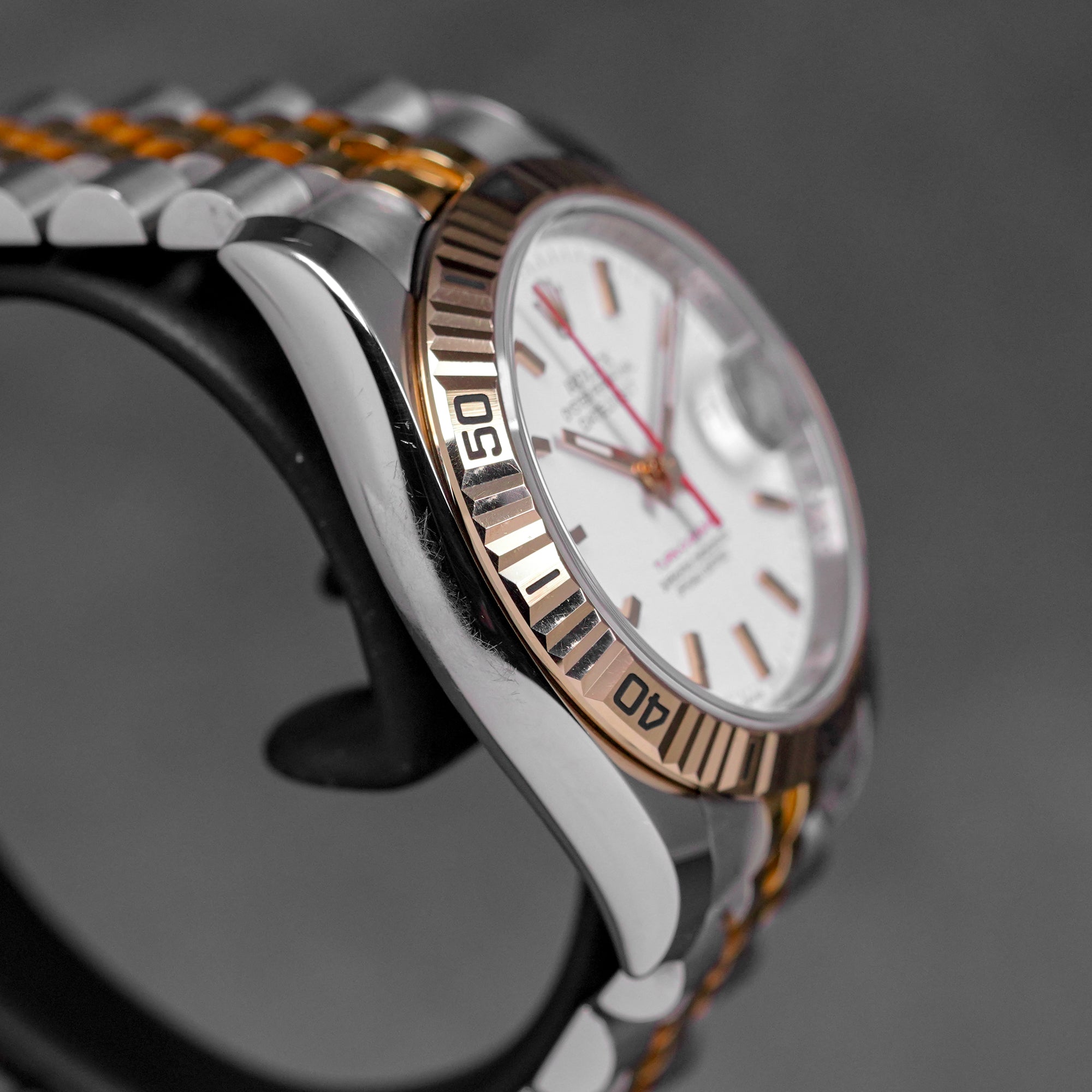 DATEJUST 36MM TWOTONE ROSEGOLD TURN-O-GRAPH WHITE DIAL (AFTERMARKET BRACELET) (2006)