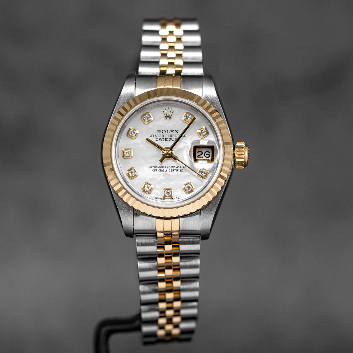 DATEJUST 26MM TWOTONE YELLOWGOLD MOP DIAMOND DIAL (1991)