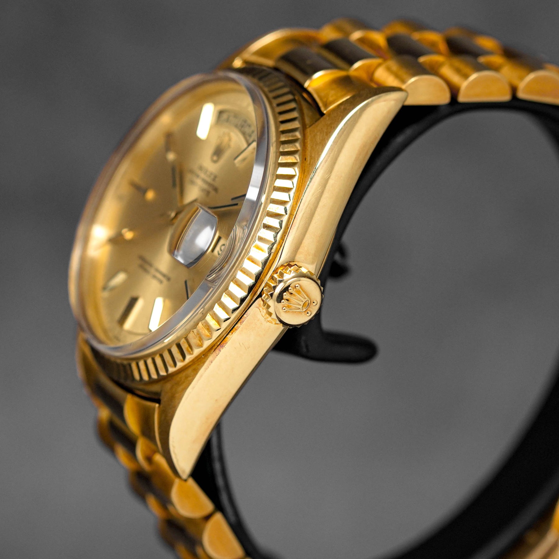 DAYDATE 36MM 1803/8 YELLOWGOLD CHAMPAGNE DIAL (CIRCA 1973)