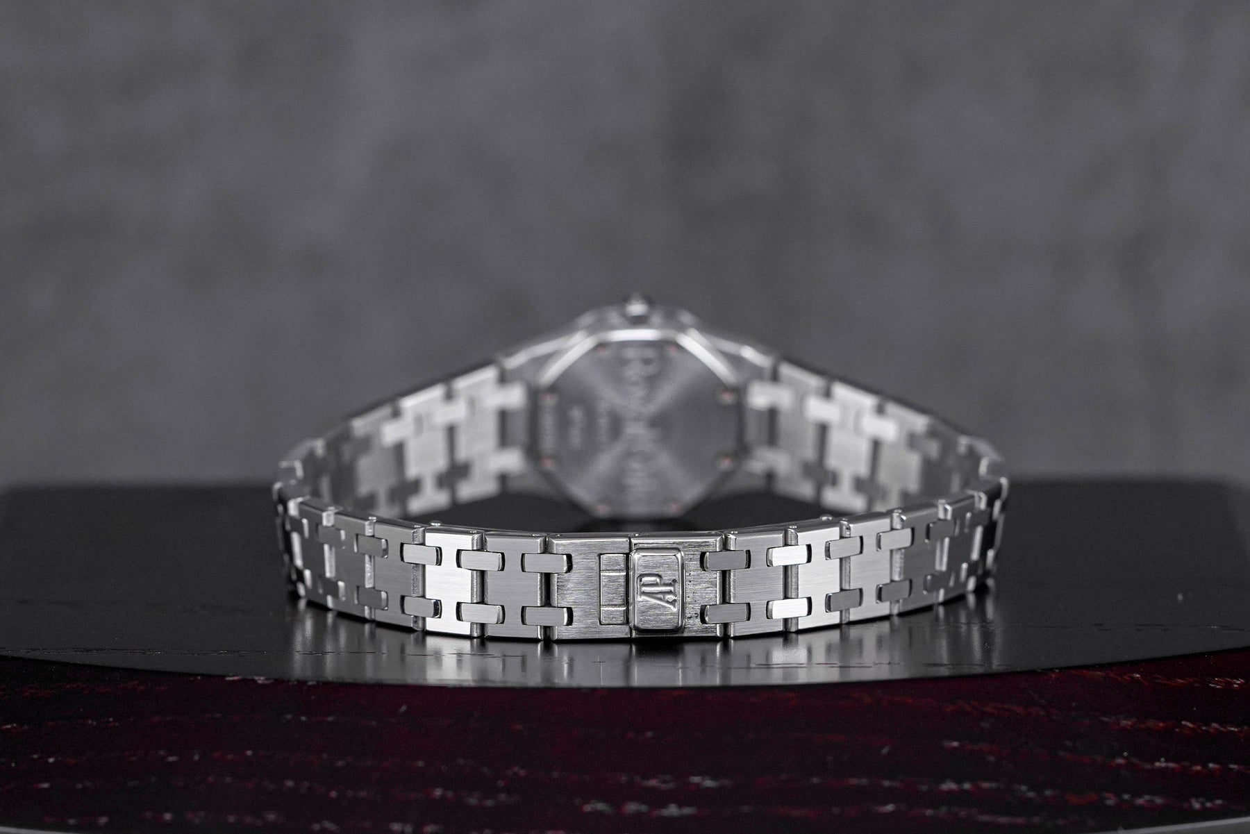 ROYAL OAK LADY 20MM 67075ST WHITE DIAL (2002)