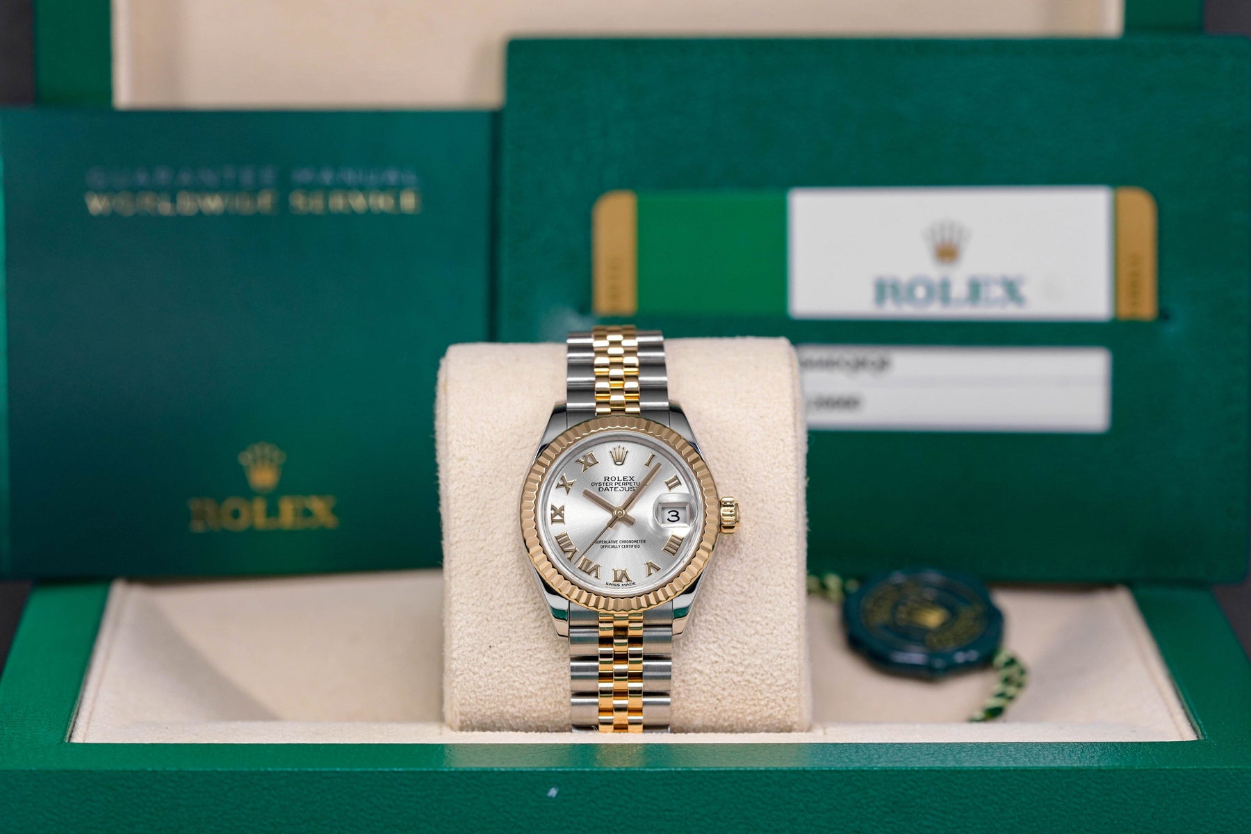 Harga Rolex Datejust 28 Yellowgold Silver Roman Indonesia