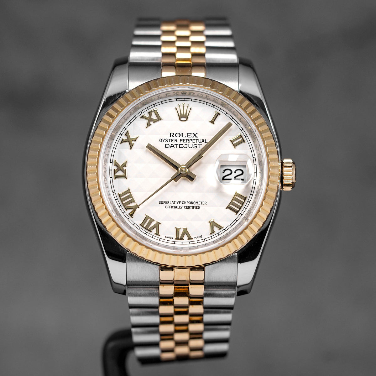 Harga Rolex Datejust 36mm Ivory Pyramid Roman