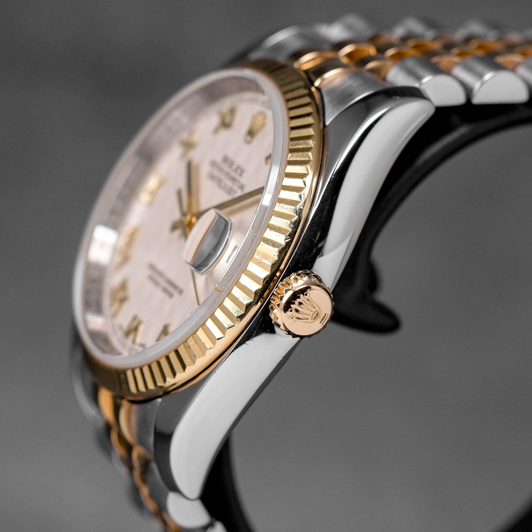 Harga Rolex Datejust 36mm Ivory Pyramid Roman