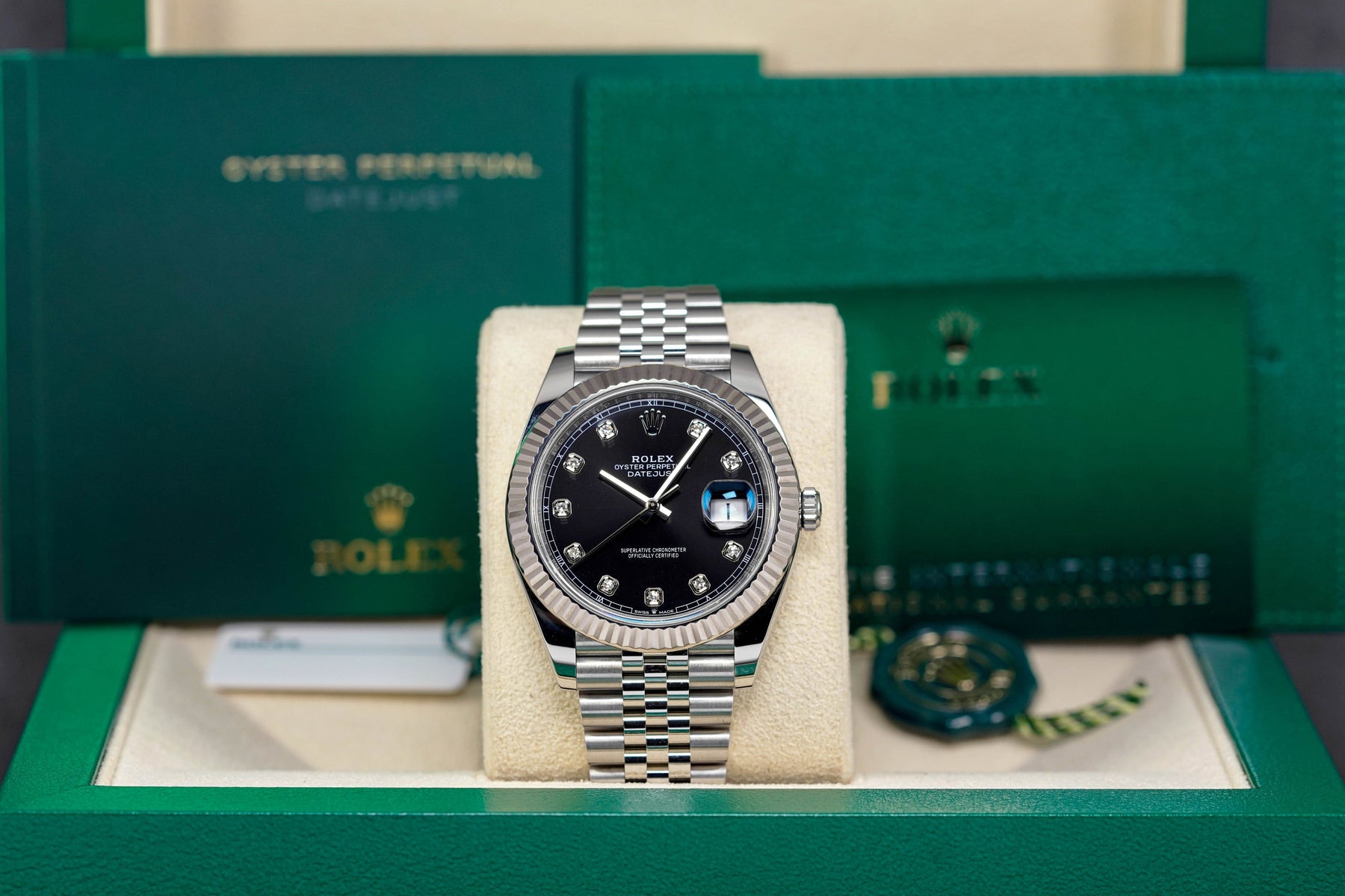 Harga Rolex Datejust 41 Black Diamond Indonesia