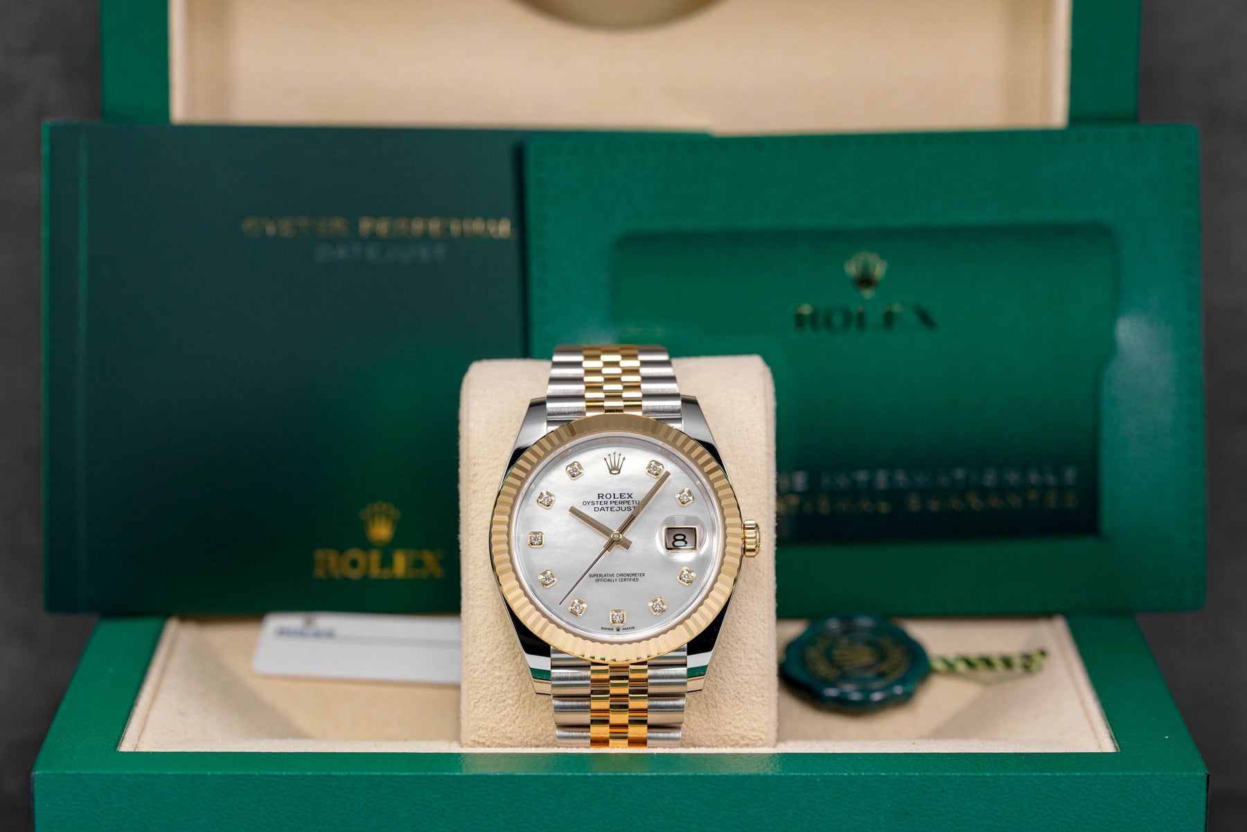 Harga Rolex Datejust 41 Twotone MOP Indonesia
