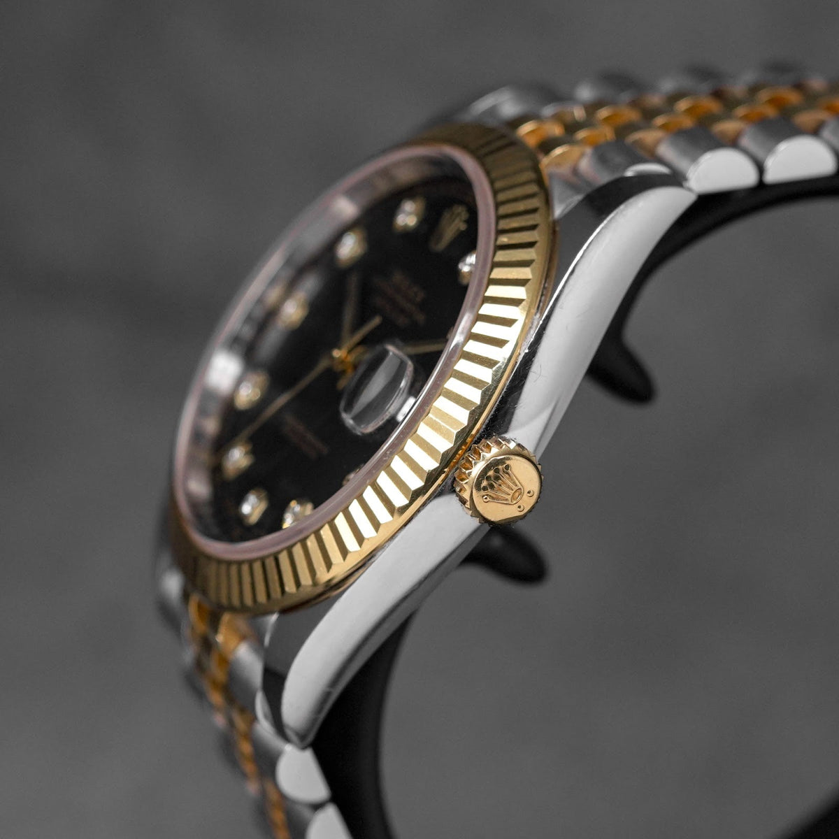 DATEJUST 41MM TWOTONE YELLOWGOLD BLACK DIAMOND DIAL (2016)