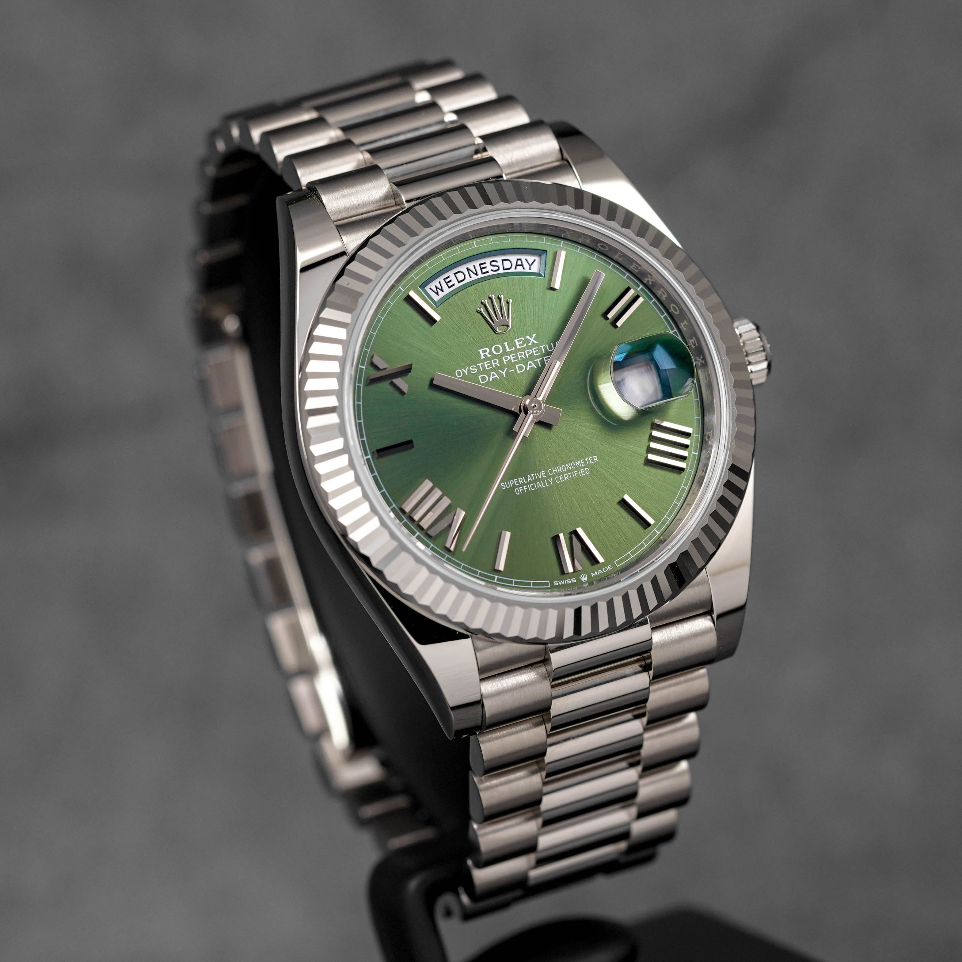 Harga Rolex Daydate 40 Whitegold Olive Green Indonesia