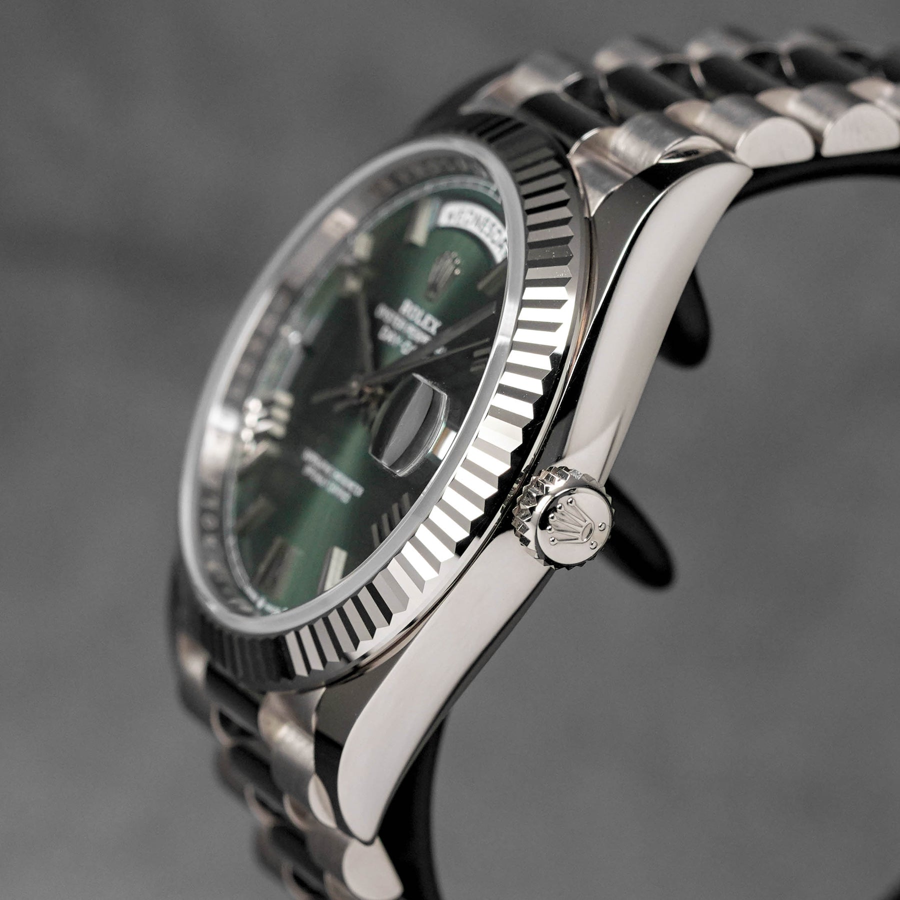 Harga Rolex Daydate 40 Whitegold Olive Green Indonesia