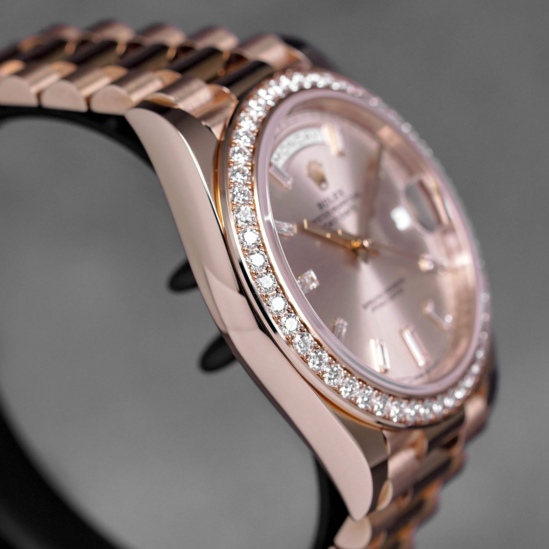 Harga Rolex Daydate Rosegold Diamond Indonesia
