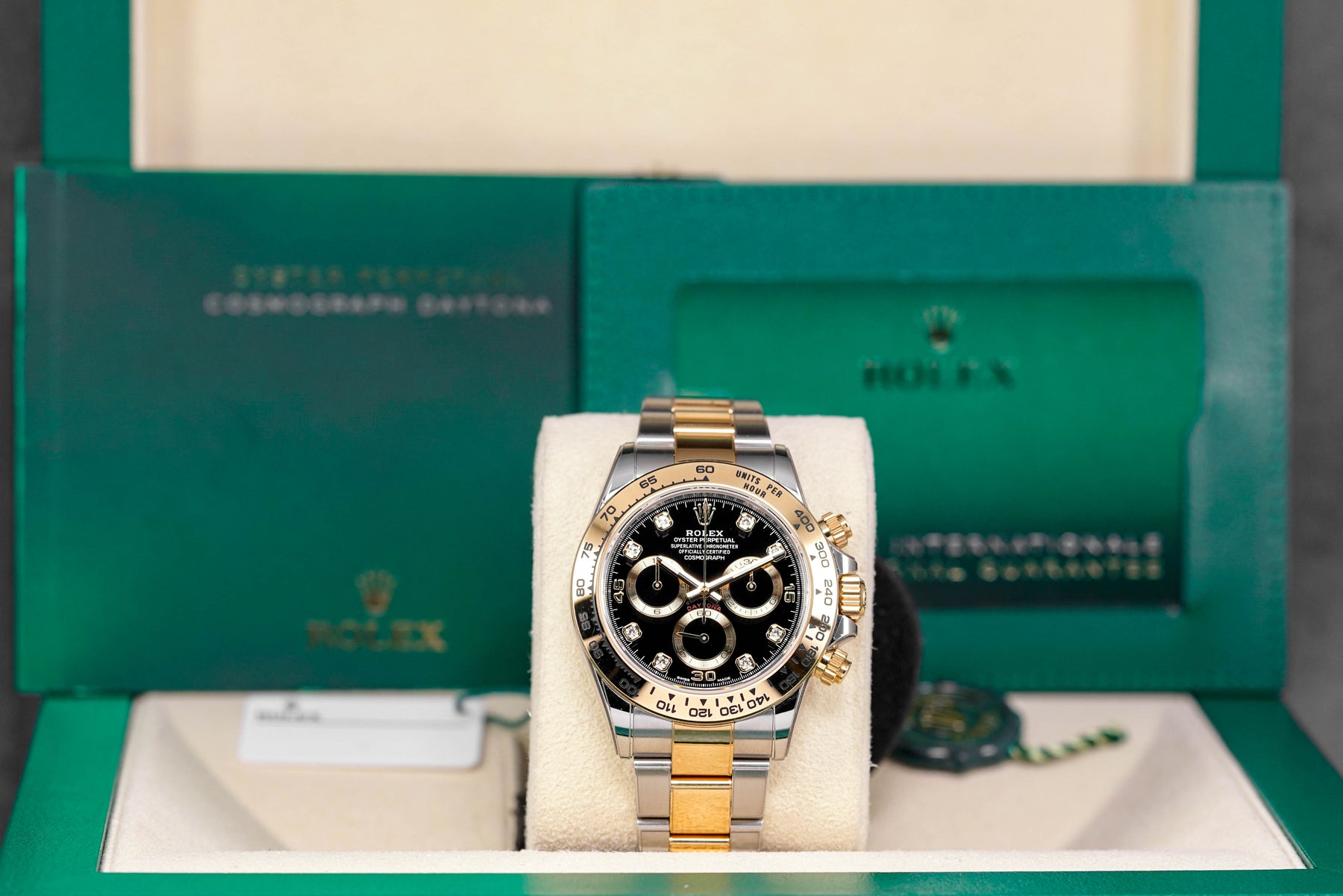 Harga Rolex Daytona Black Diamond Indonesia