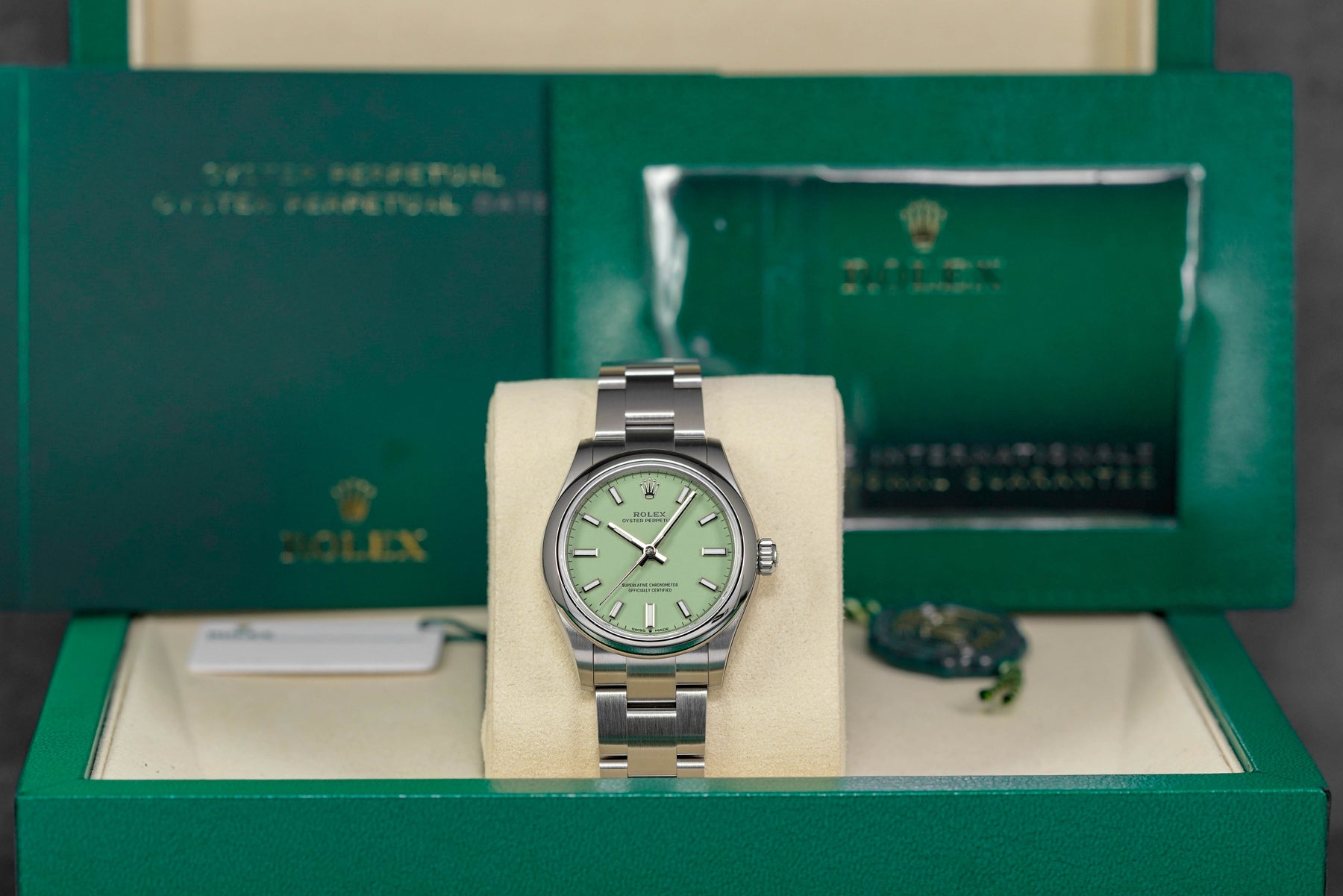 Harga Rolex Oyster Perpetual 31 Pisyachio Indonesia Terbaru