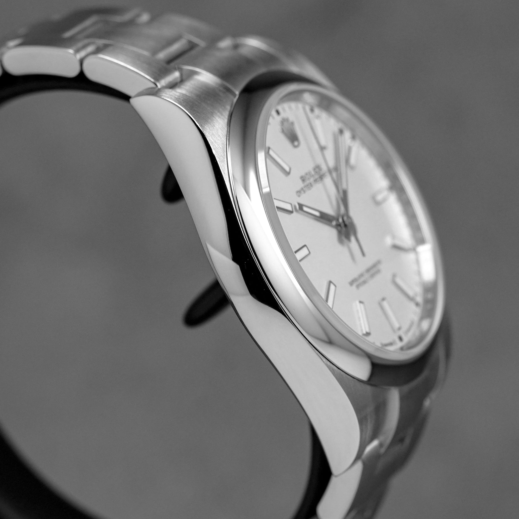 Harga Rolex Oyster Perpetual 39 White Indonesia
