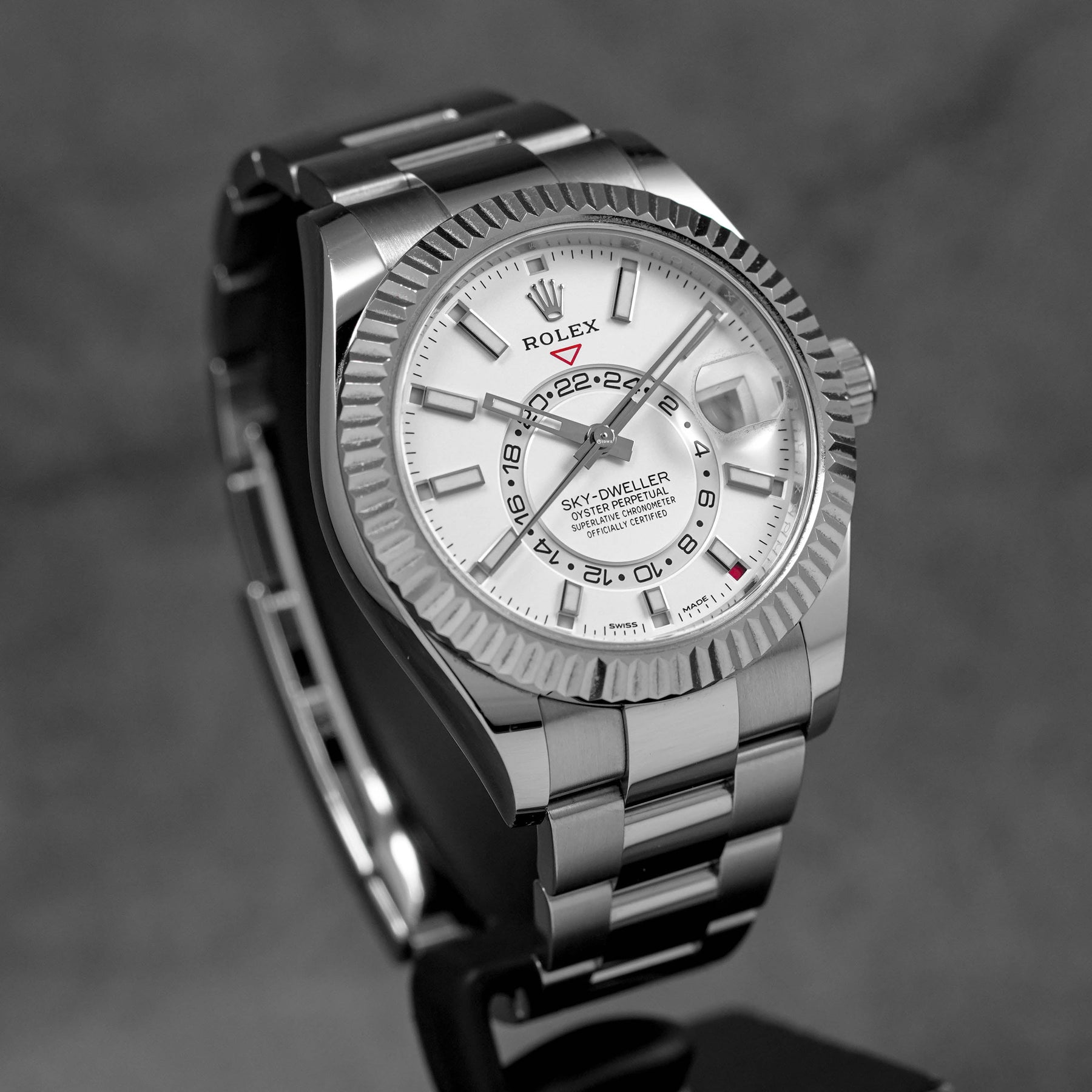 Harga Rolex Sky Dweller White Oyster Indonesia
