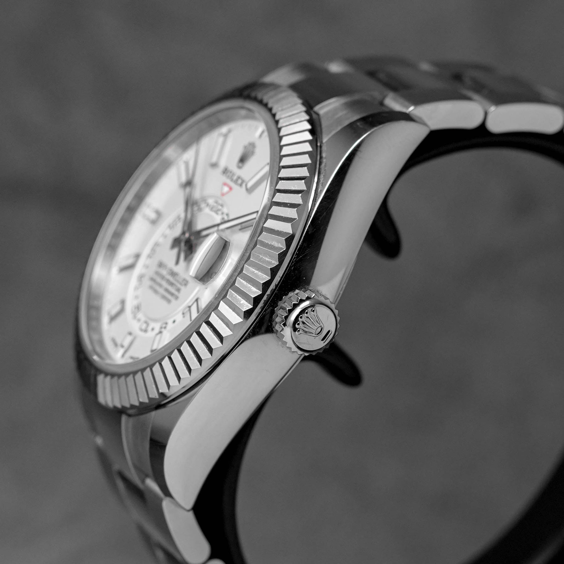 Harga Rolex Sky Dweller White Oyster Indonesia