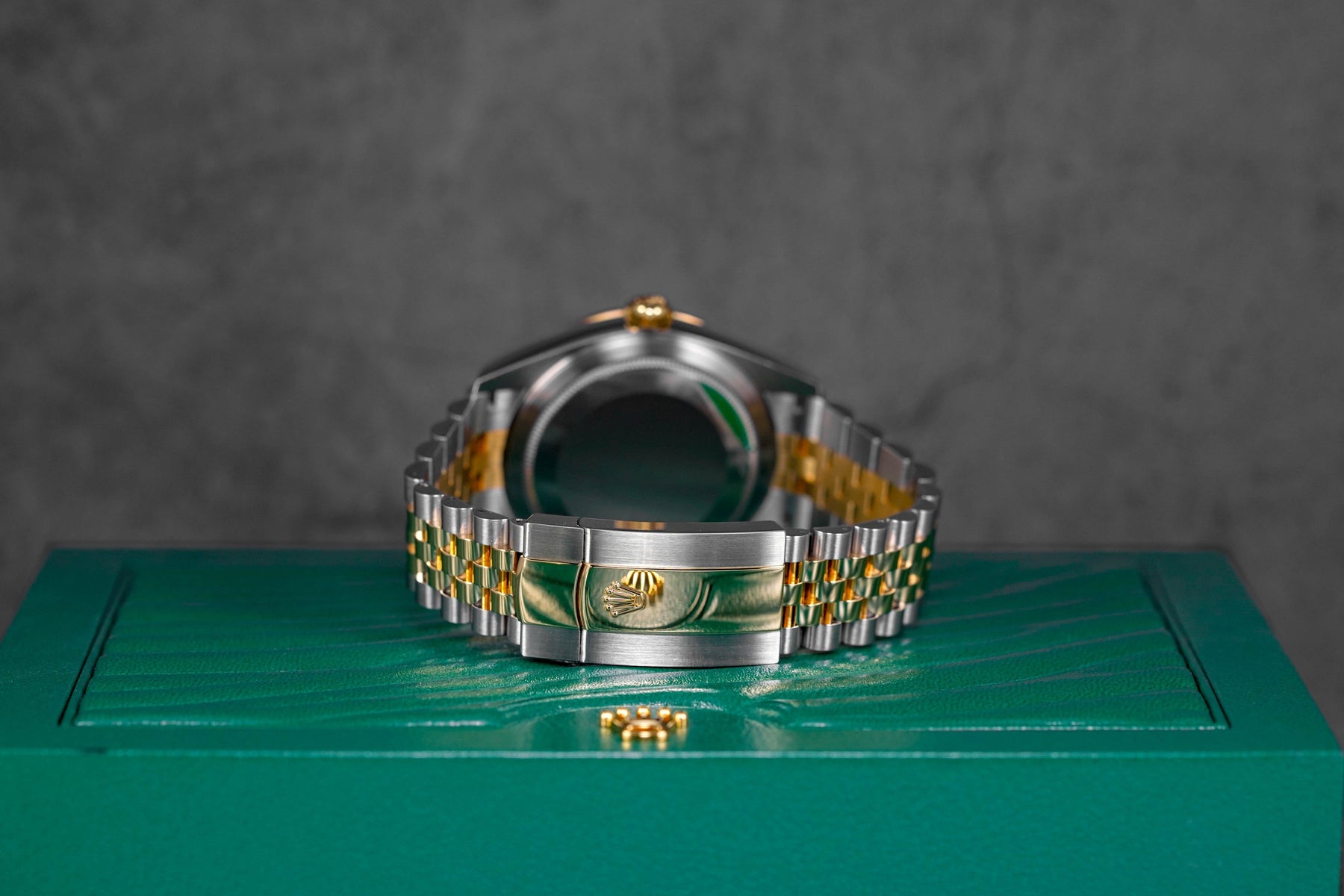 Harga Rolex Sky Dweller Yellowgold Black Indonesia