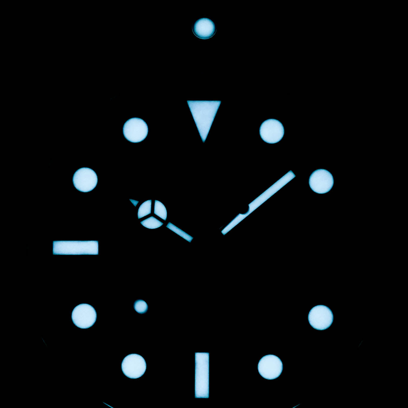 SUBMARINER DATE 40MM (2018)