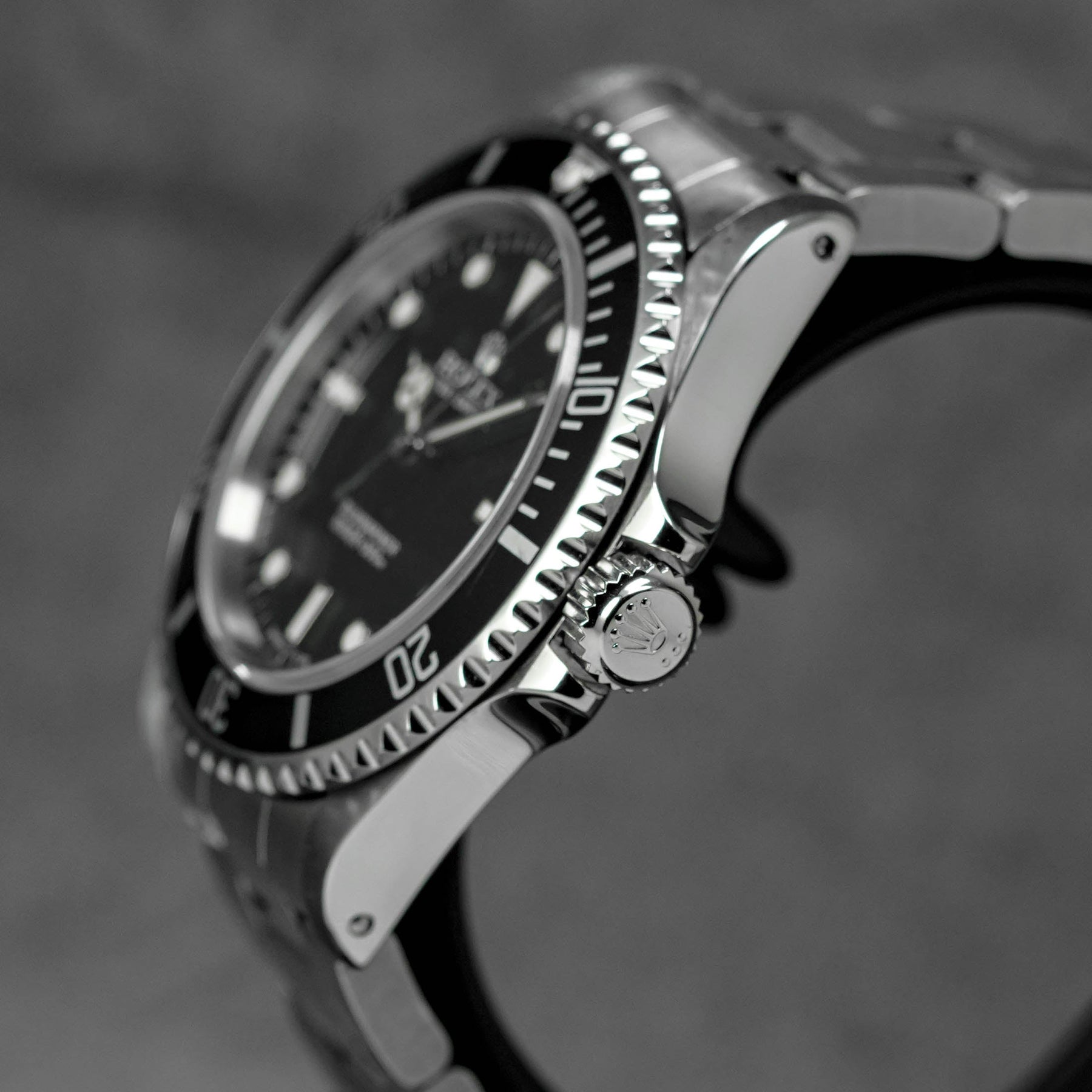 SUBMARINER NO DATE 40MM 14060 2 LINERS 'U SERIES' (CIRCA 1997)