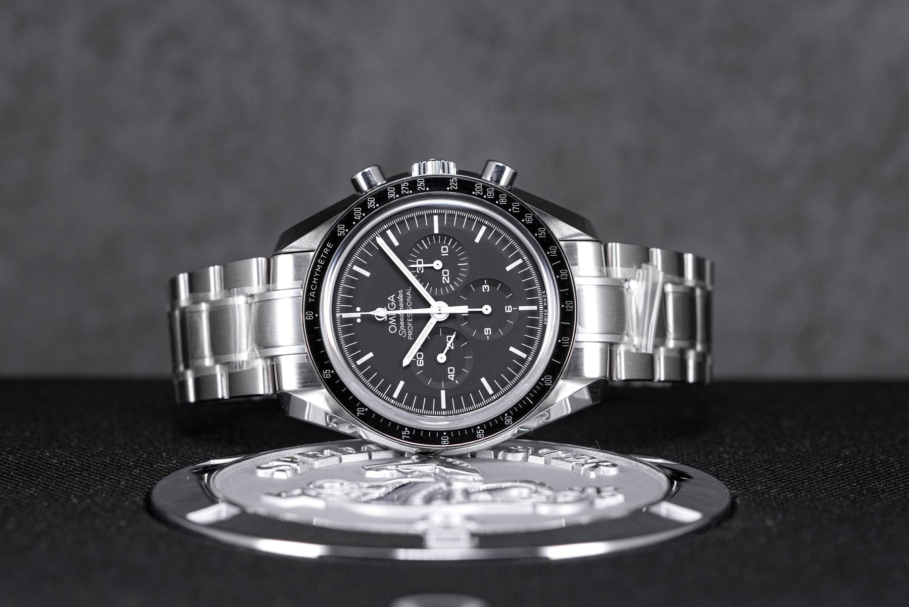 SPEEDMASTER MOONWATCH SAPPHIRE (2023)