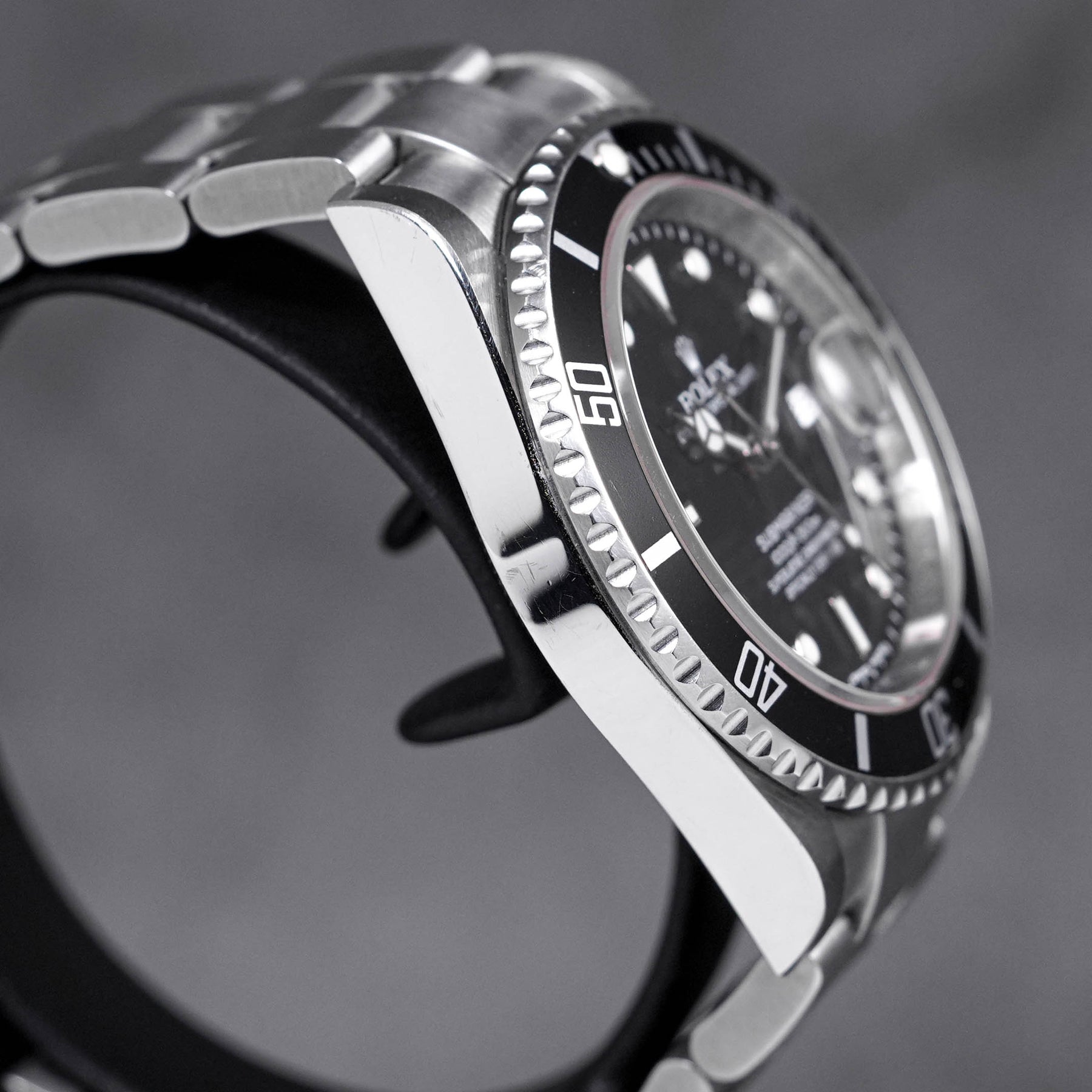 Submarine Date 16610