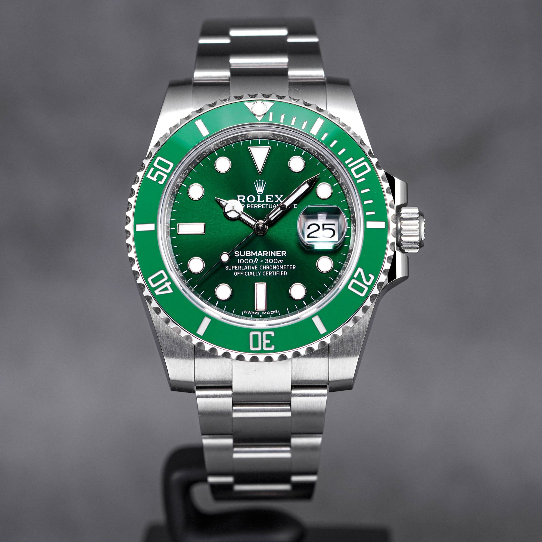 Rolex Submariner Date Hulk 116610LV