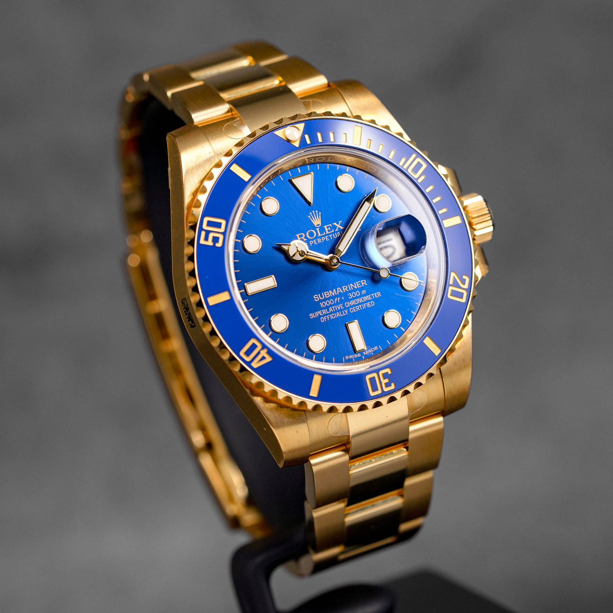 SUBMARINER DATE 40MM YELLOWGOLD BLUE DIAL (2017)