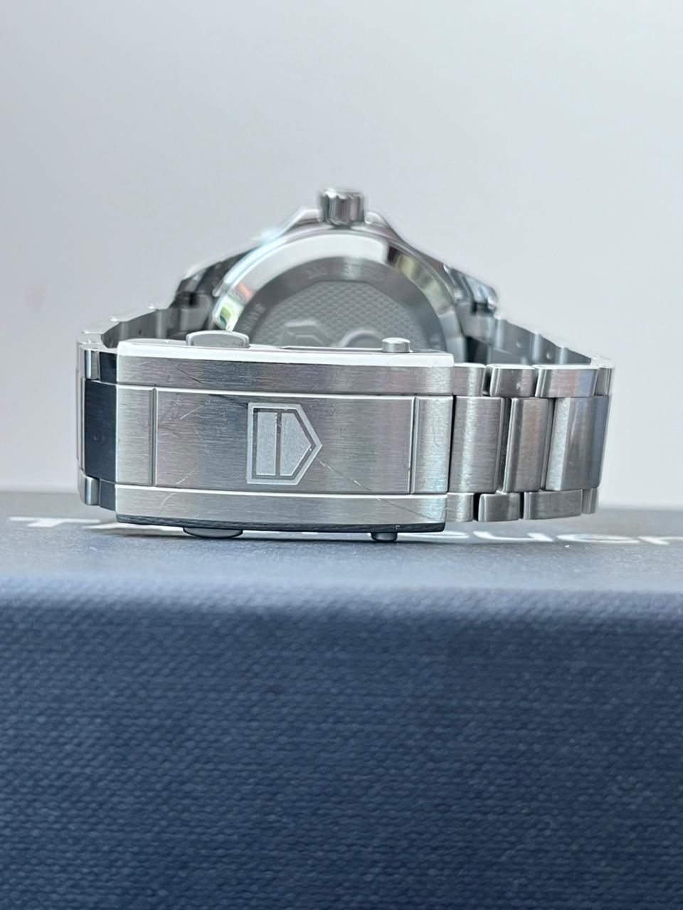 AQUARACER 300 GMT BLUE SUNRAY DIAL (2024)