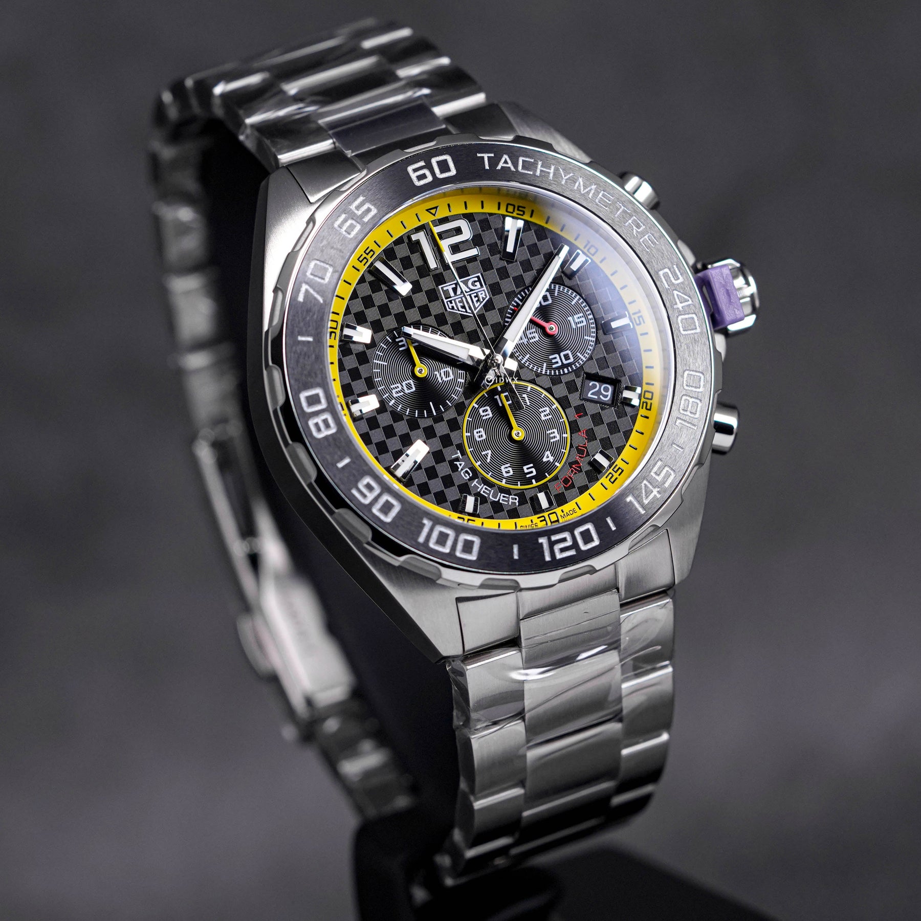 FORMULA 1 CHRONOGRAPH BLACK DIAL QUARTZ (2023)