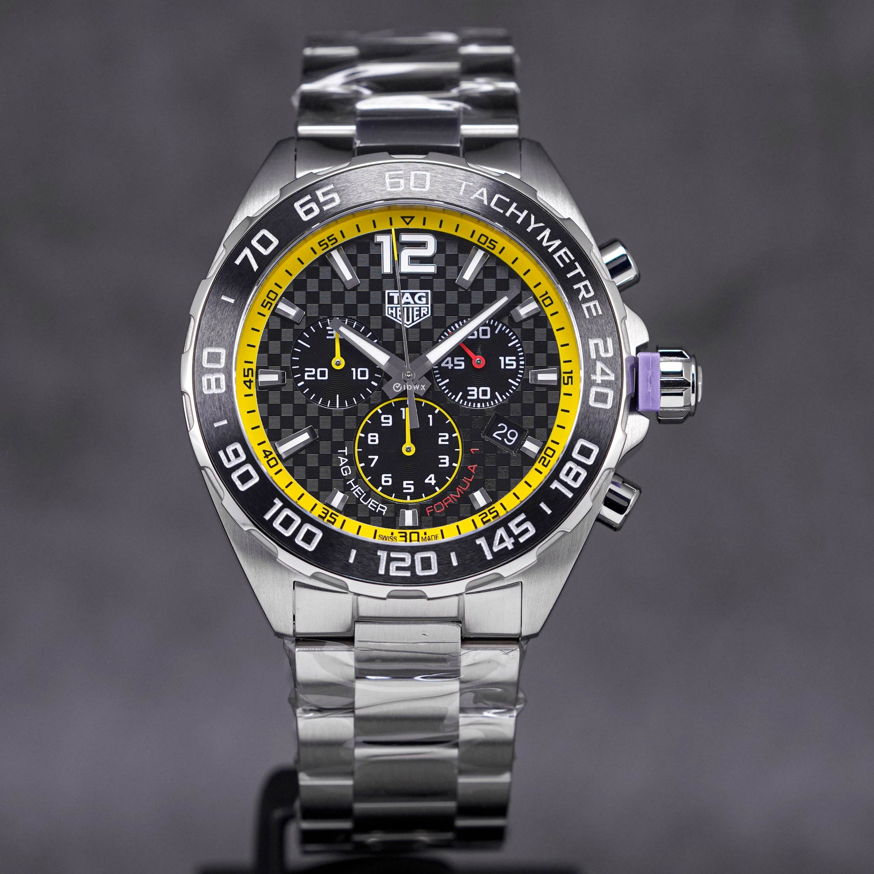 FORMULA 1 CHRONOGRAPH BLACK DIAL QUARTZ (2023)