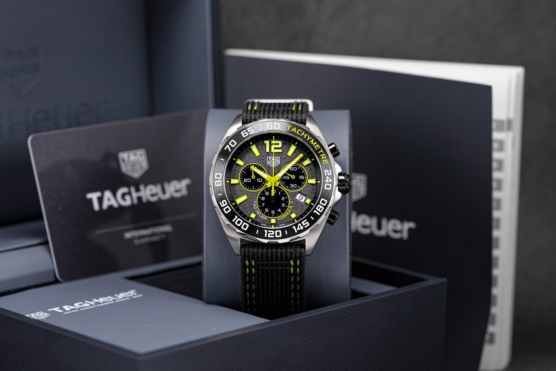 FORMULA 1 CHRONOGRAPH CERAMIC GREY DIAL QUARTZ (2022)