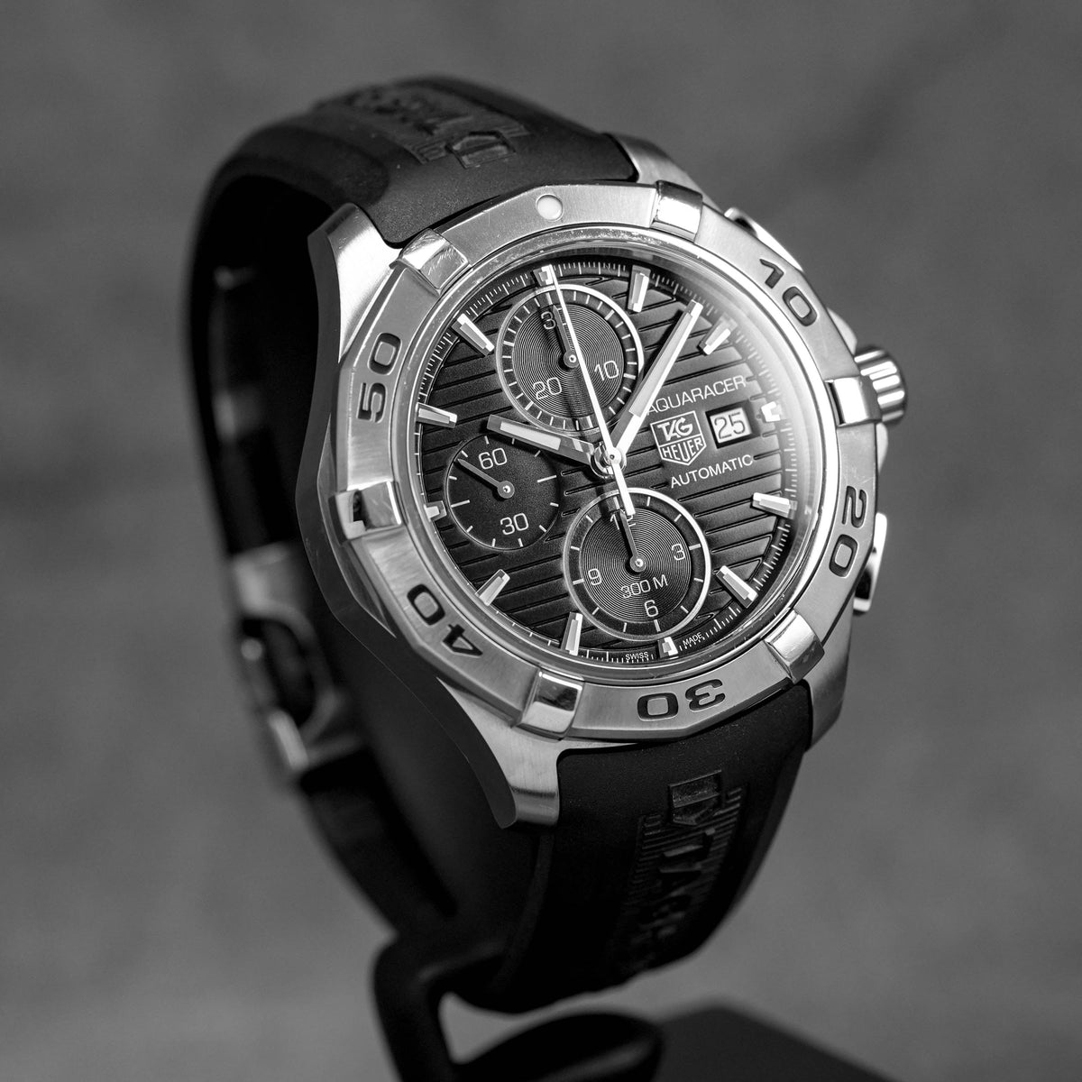 Harga Tag Heuer Aquaracer 300 Date Black