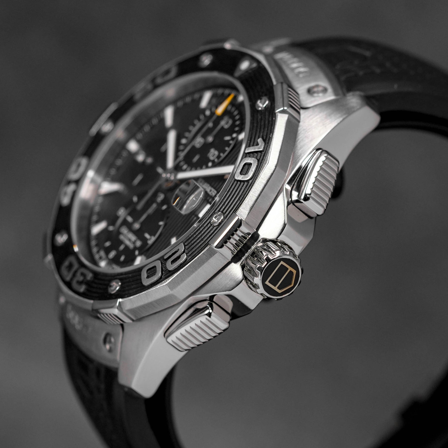 AQUARACER 500M CALIBRE 16 STEEL BLACK DIAL (2013)