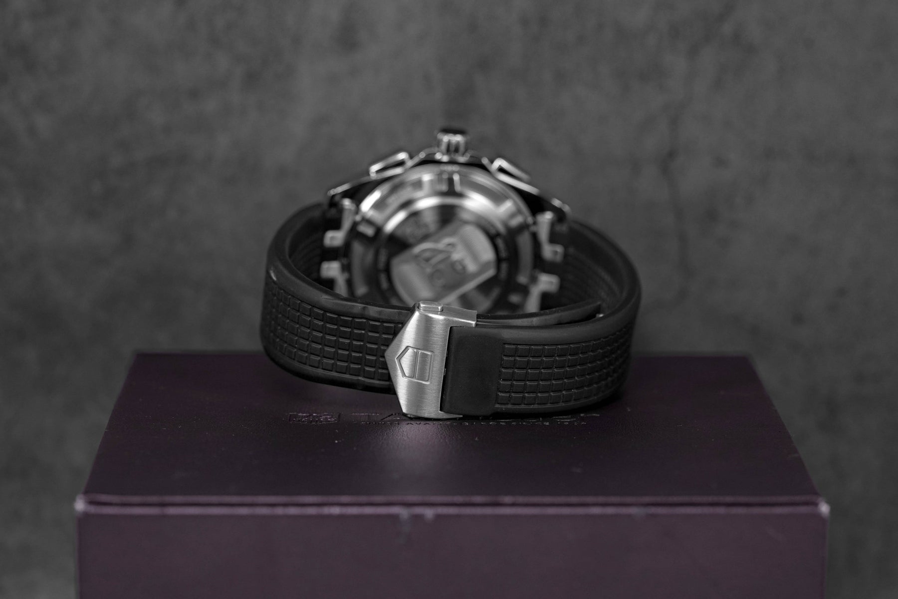 AQUARACER 500M CALIBRE 16 STEEL BLACK DIAL (2013)