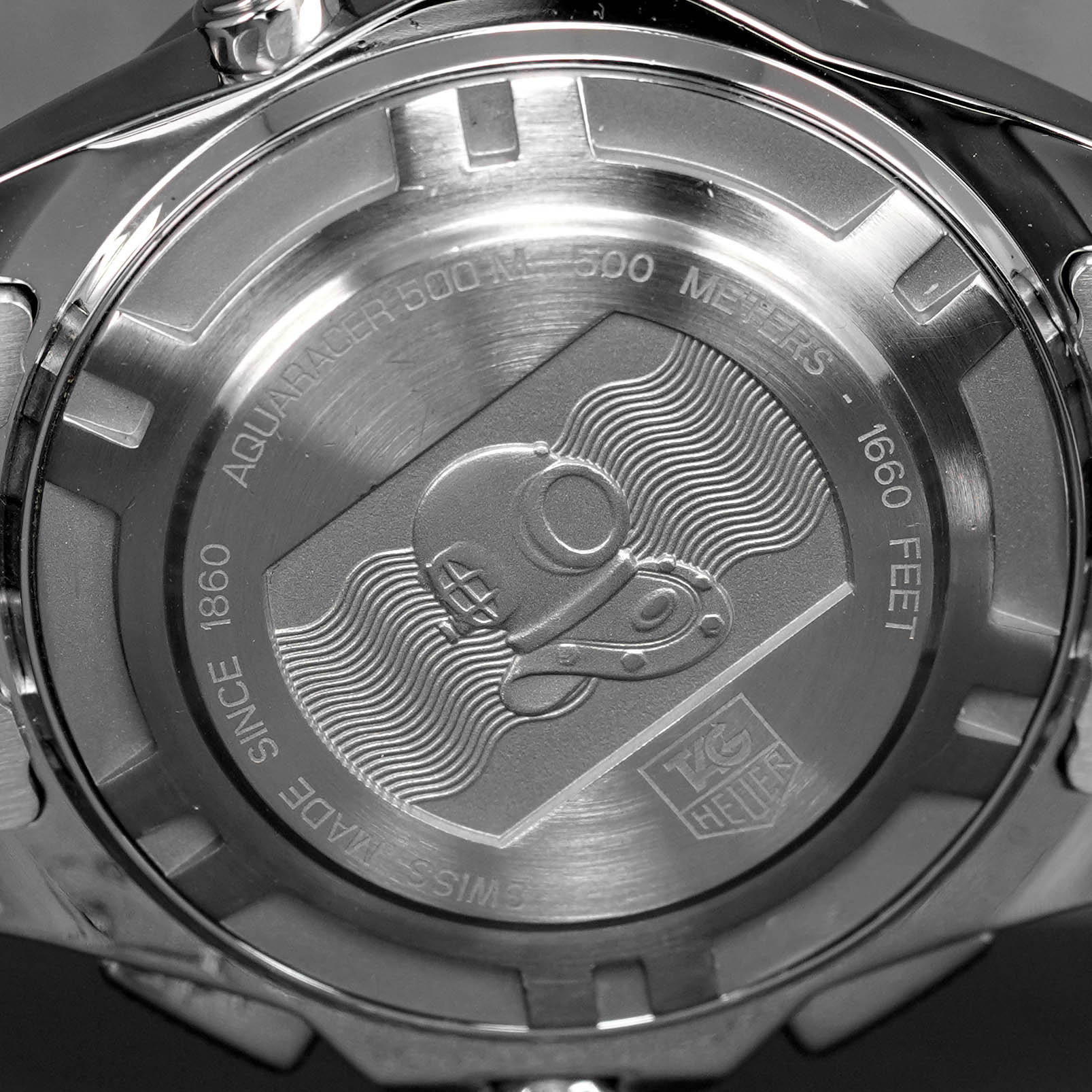 AQUARACER 500M CALIBRE 16 STEEL BLACK DIAL (2013)