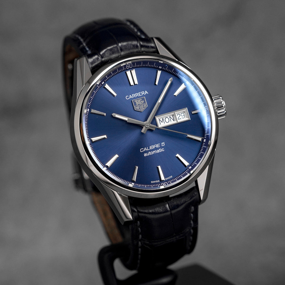 Harga Tag Heuer Carrera Calibre 5 Day-Date Blue