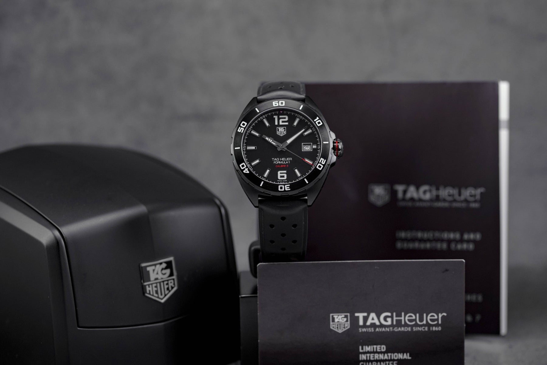 FORMULA 1 BLACK DIAL (2017)