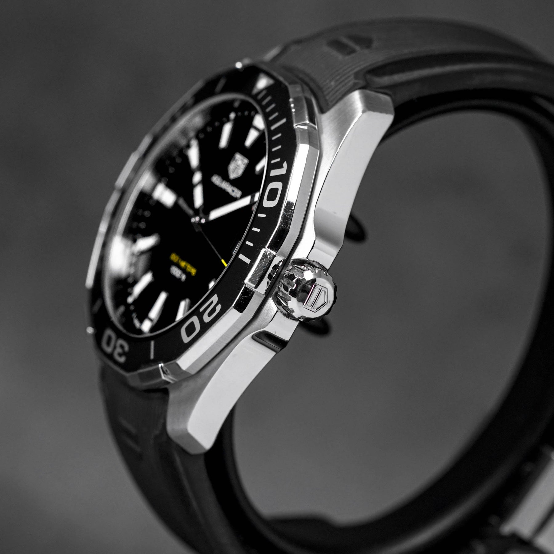 AQUARACER 300M BLACK RUBBER STRAP QUARTZ (2020)