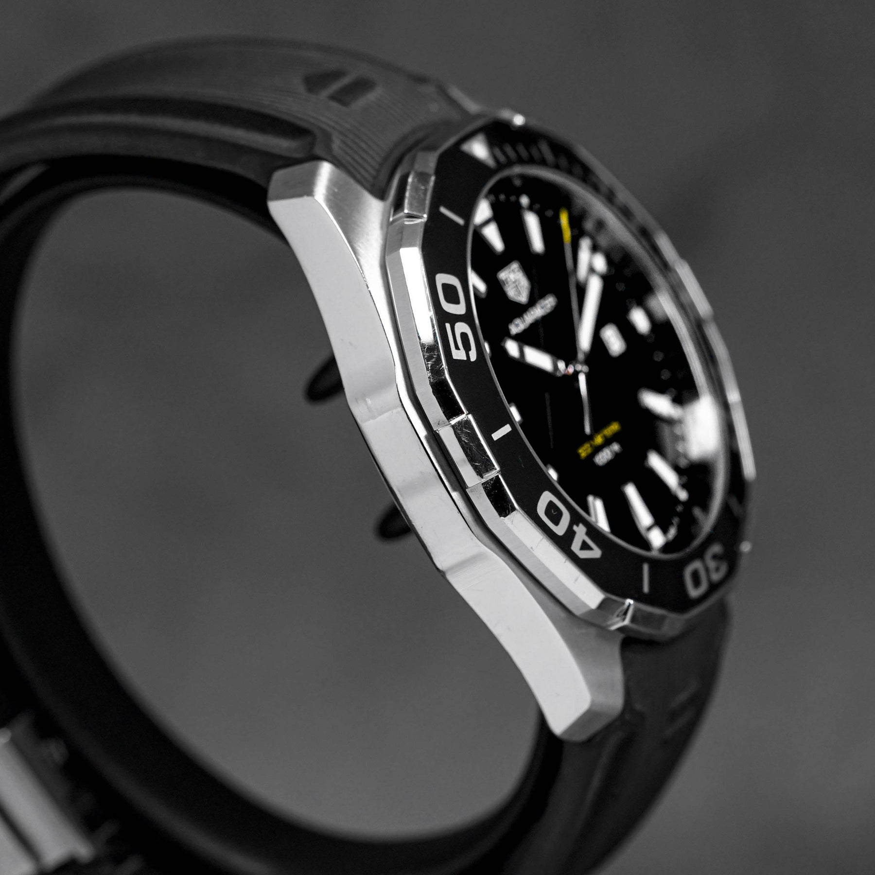 AQUARACER 300M BLACK RUBBER STRAP QUARTZ (2020)