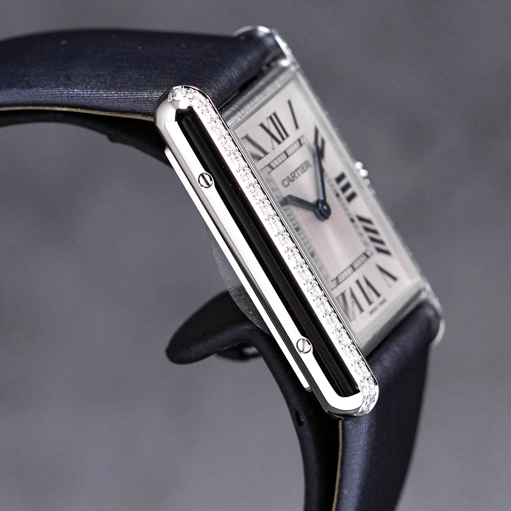 Cartier Tank Must Diamond W4TA0017
