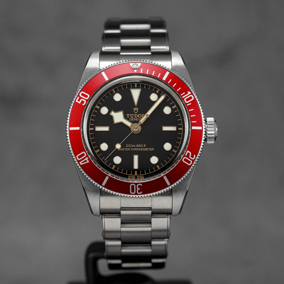 Harga Tudor Black Bay 41 Red Burgundy
