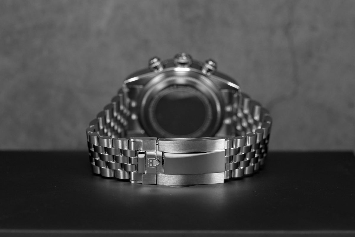 Tudor Black Bay