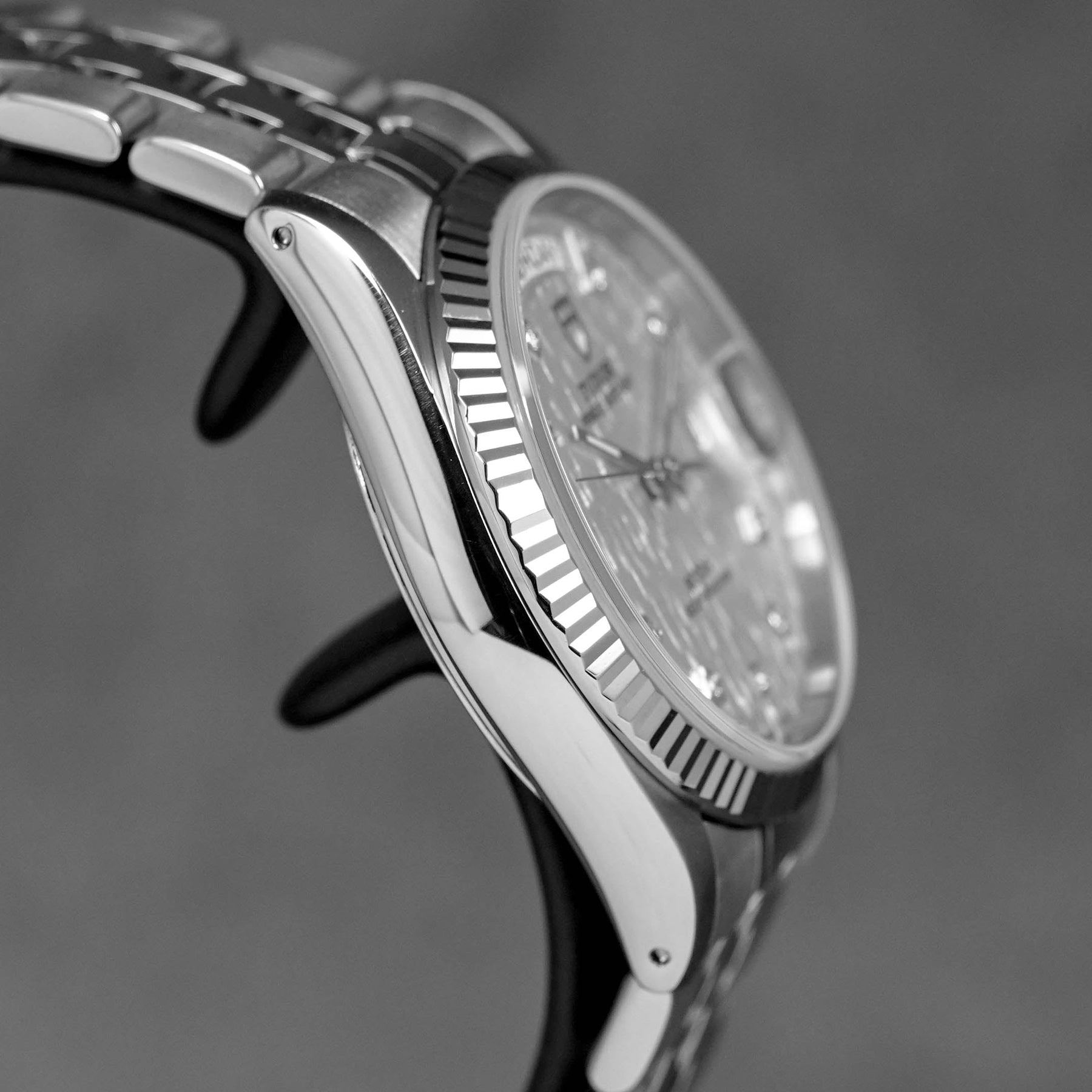 Harga Tudor Prince Date Day Silver Linen Diamond
