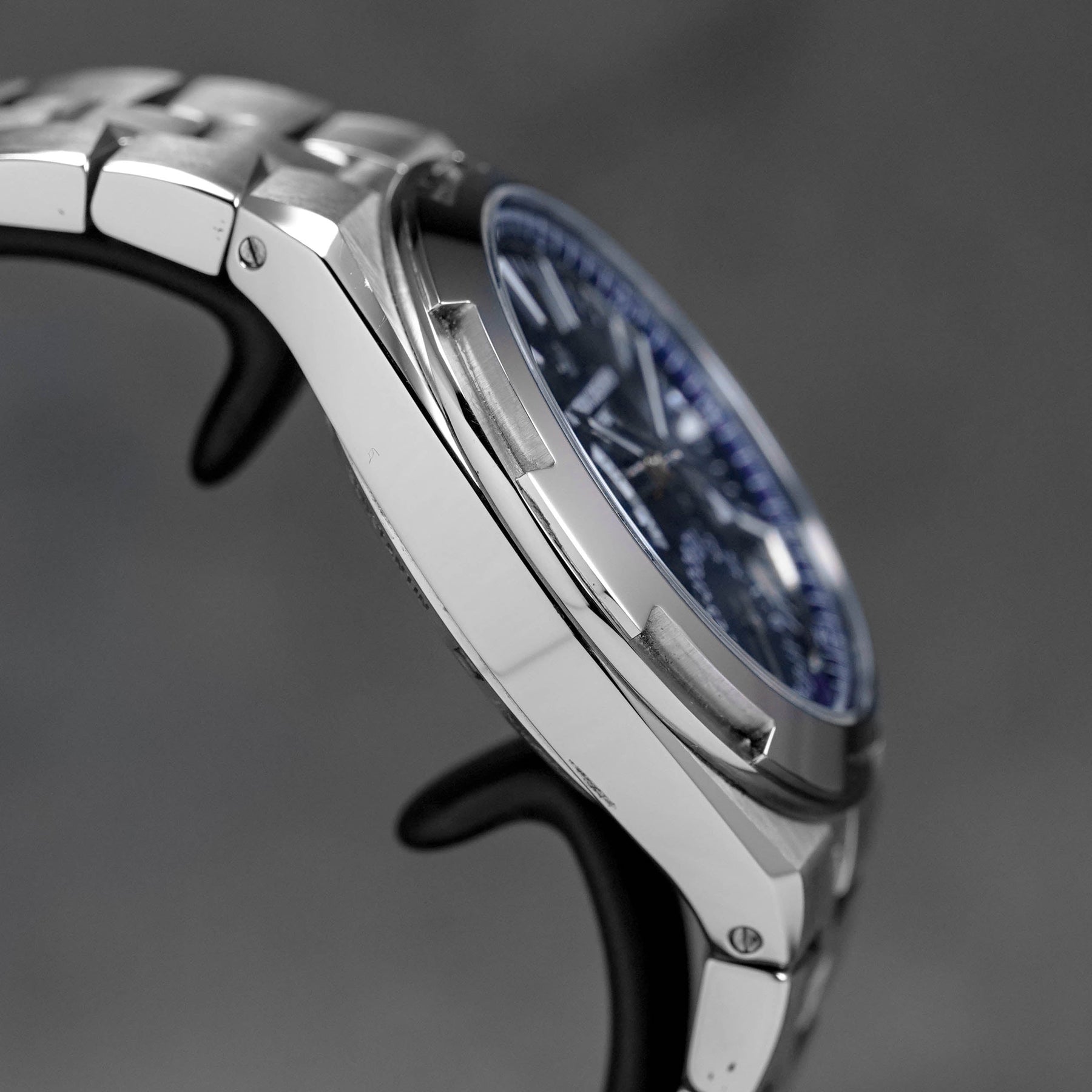OVERSEAS DUALTIME BLUE DIAL (2024)