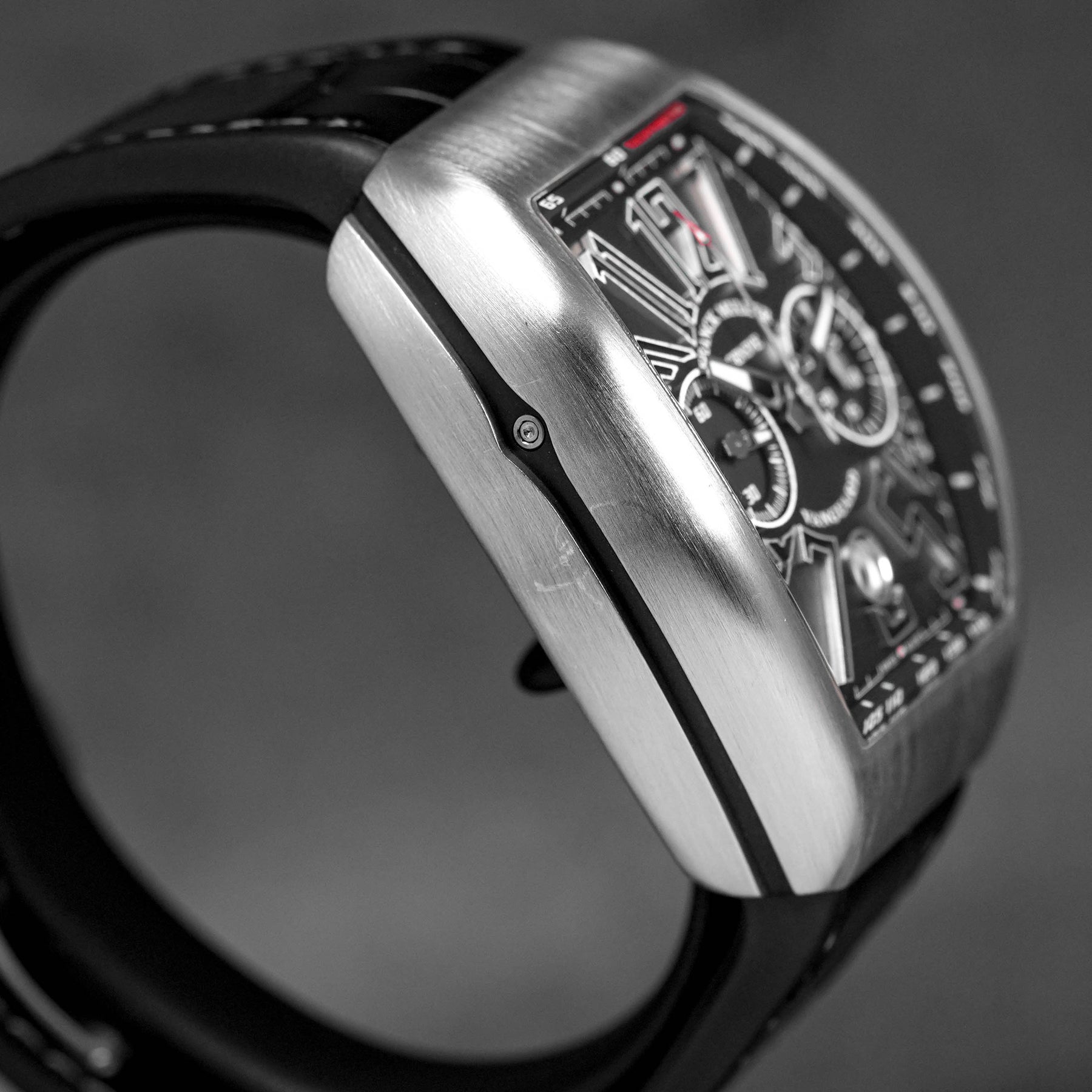 Vanguard V45 Black