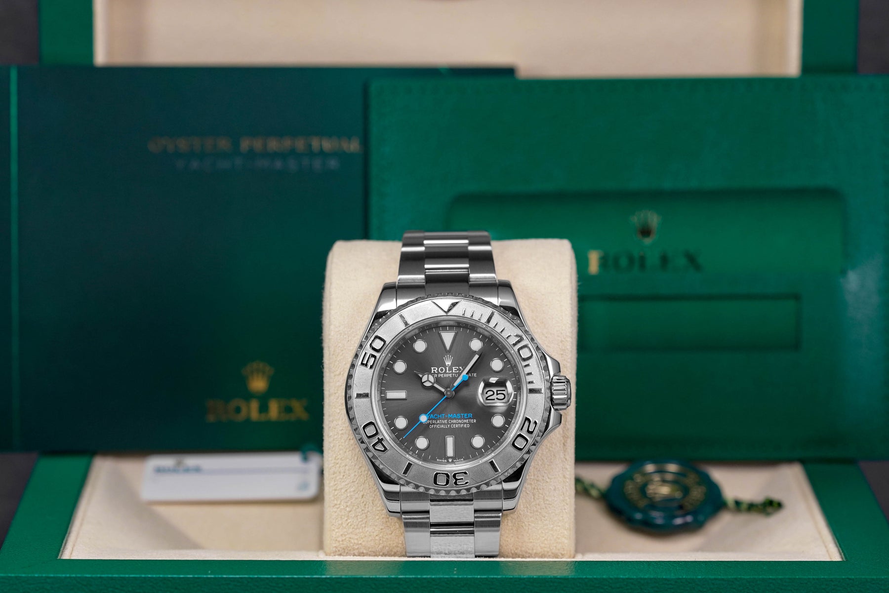 YACHT-MASTER 40MM RHODIUM DIAL PLATINUM BEZEL (2020)