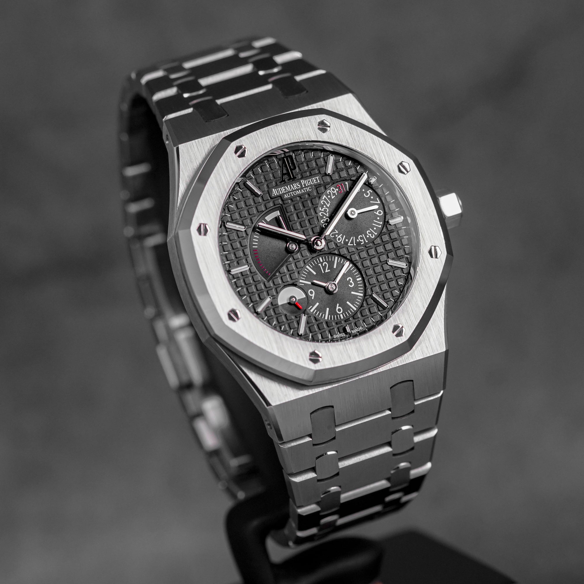 ROYAL OAK 39MM DUALTIME BLACK DIAL (2016)