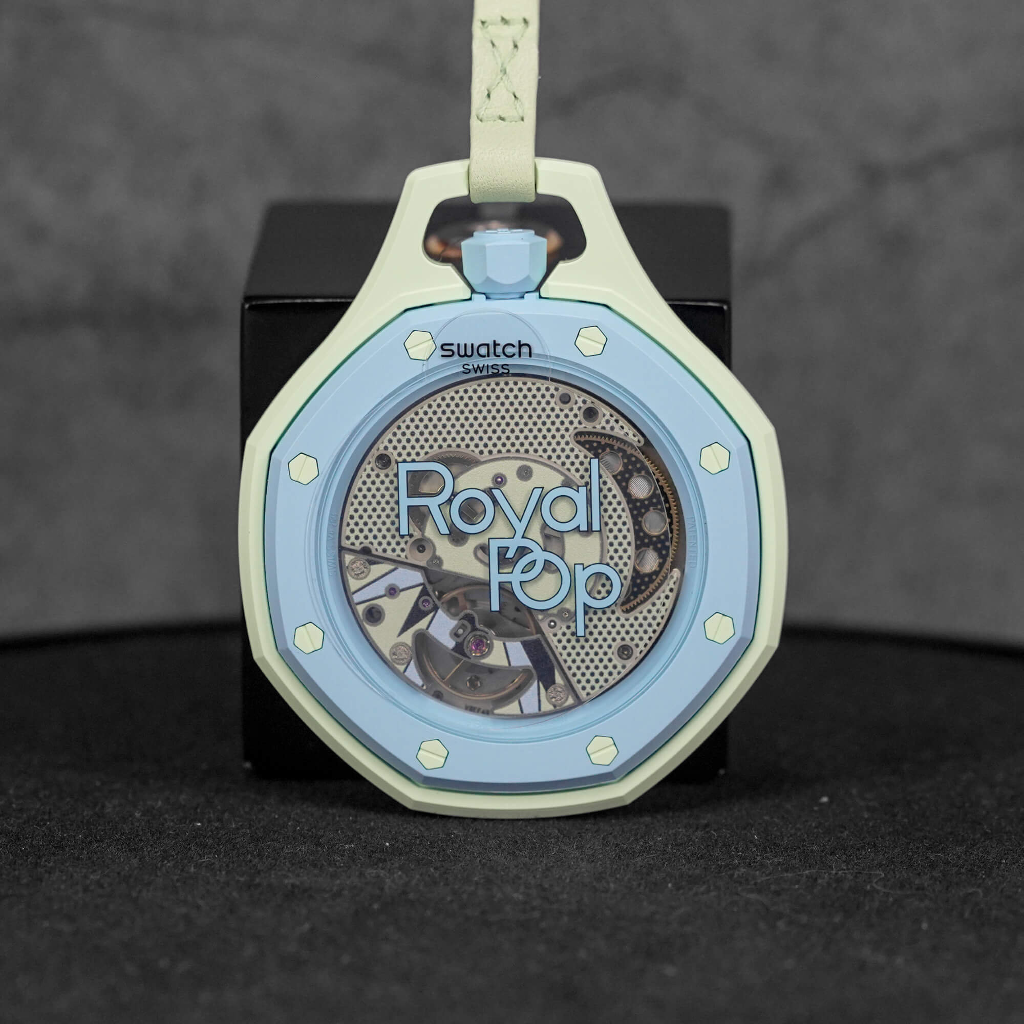 ROYAL POP BLAUE ACHT (2026)